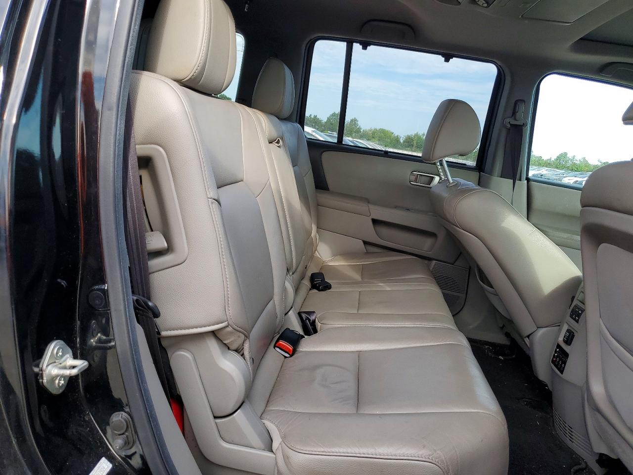 2012 Honda Pilot Touring Black vin: 5FNYF3H97CB017924