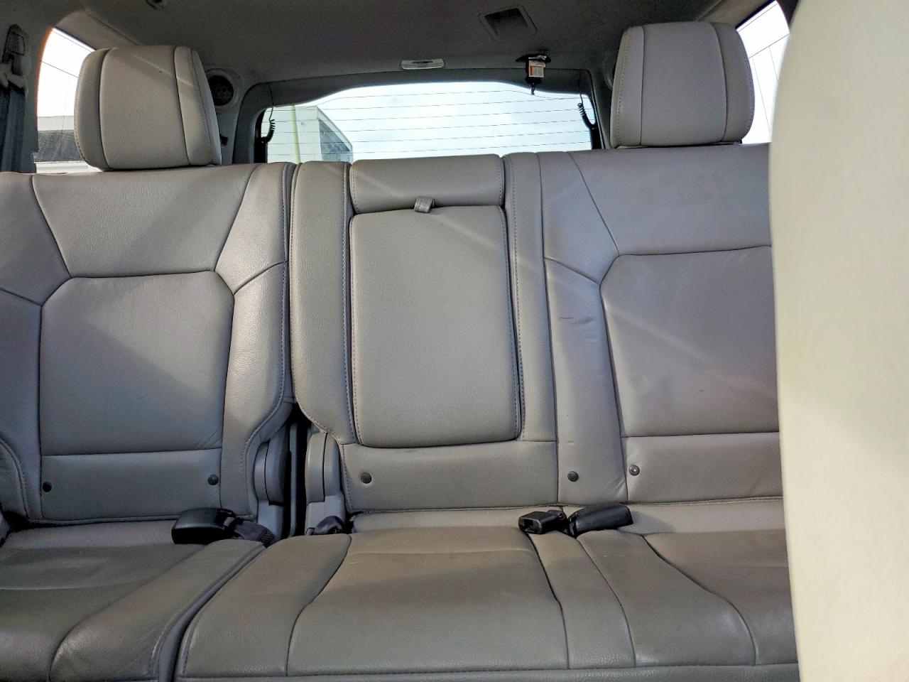 2012 Honda Pilot Touring Black vin: 5FNYF3H97CB017924