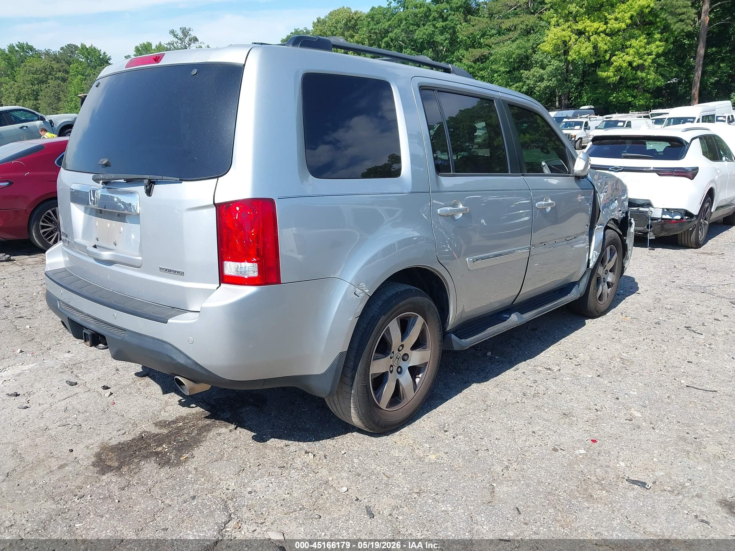 2014 Honda Pilot Touring Silver vin: 5FNYF3H97EB020924