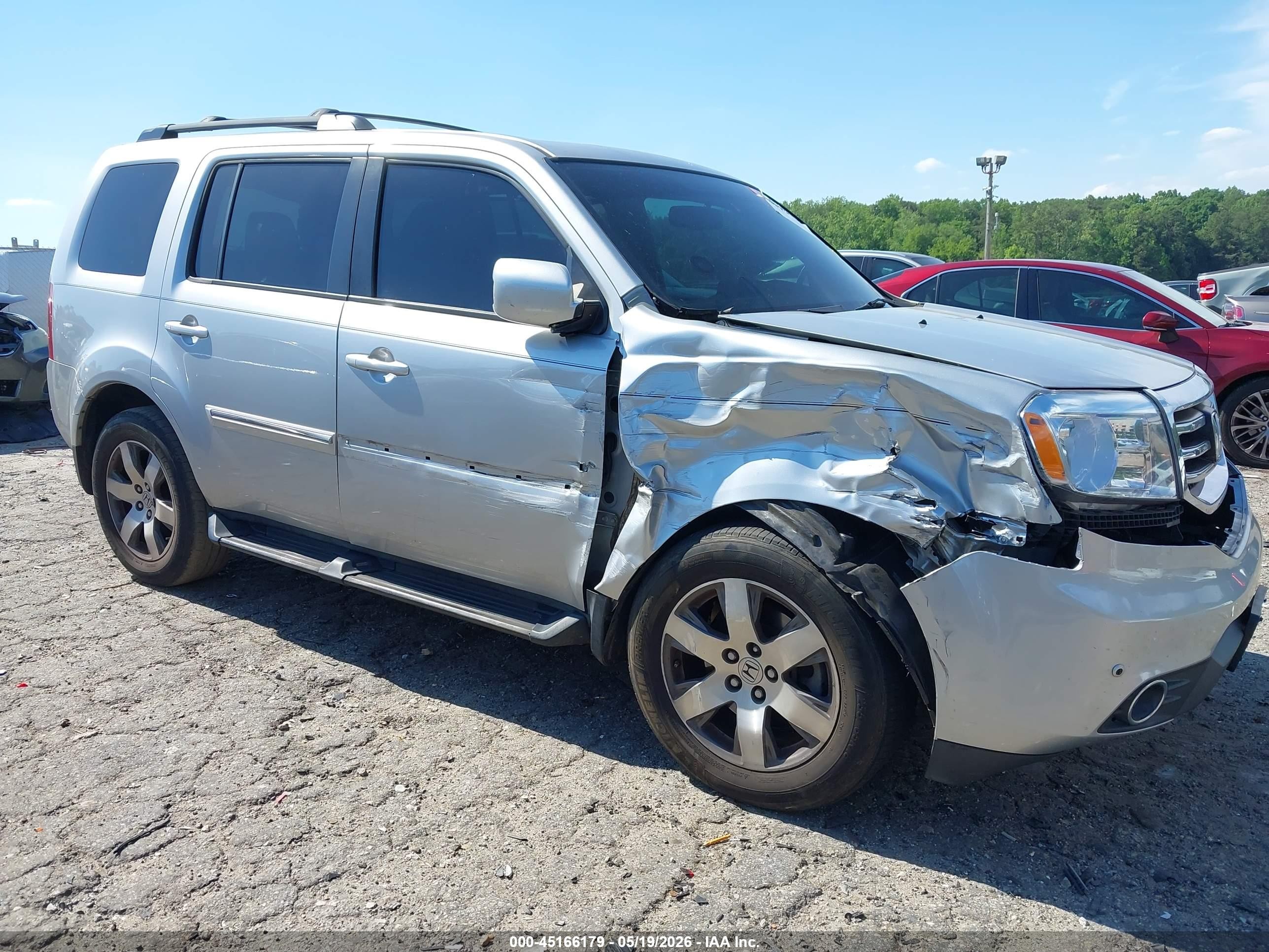 2014 Honda Pilot Touring Silver vin: 5FNYF3H97EB020924