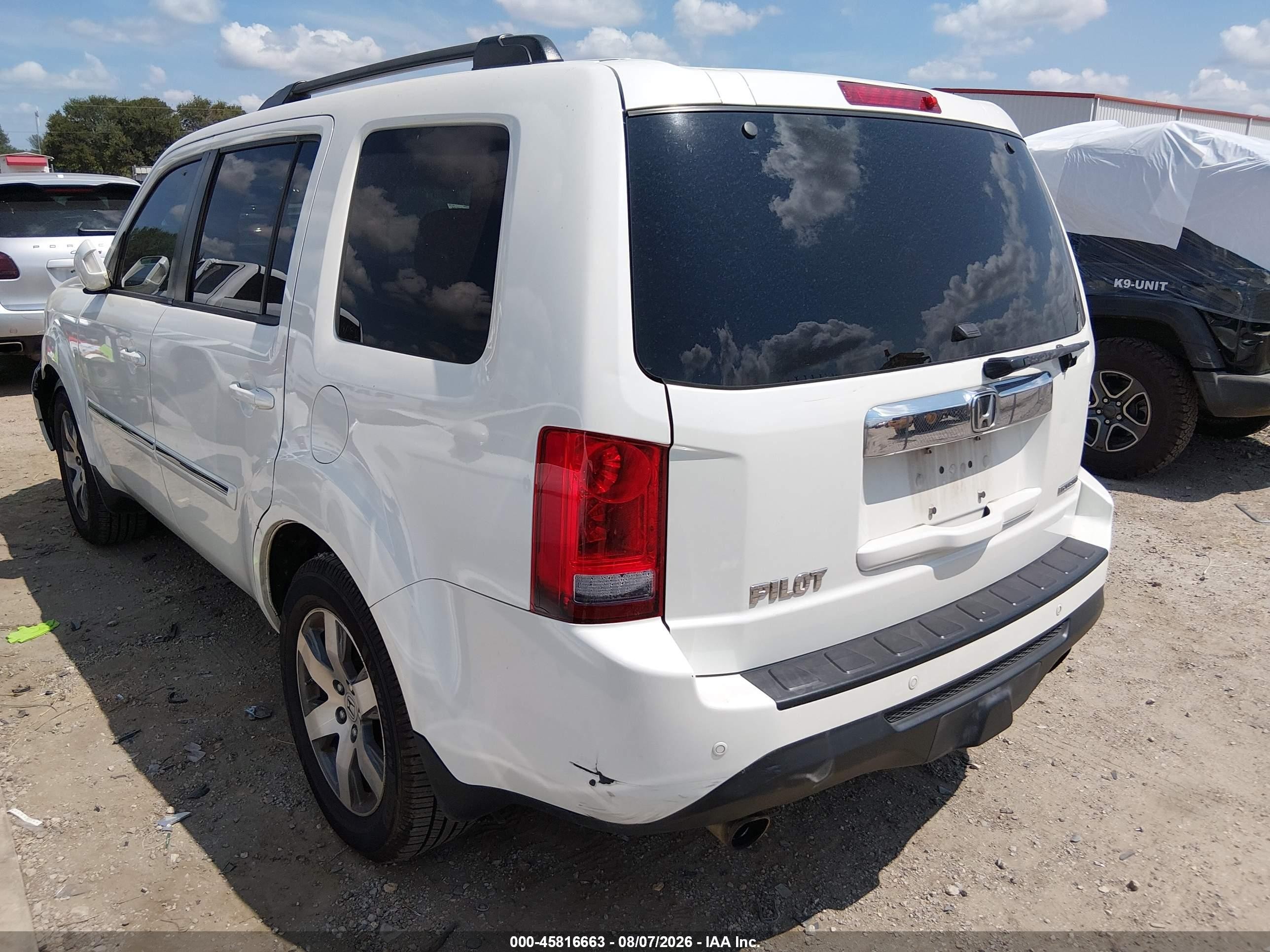 2014 Honda Pilot Touring White vin: 5FNYF3H97EB028246