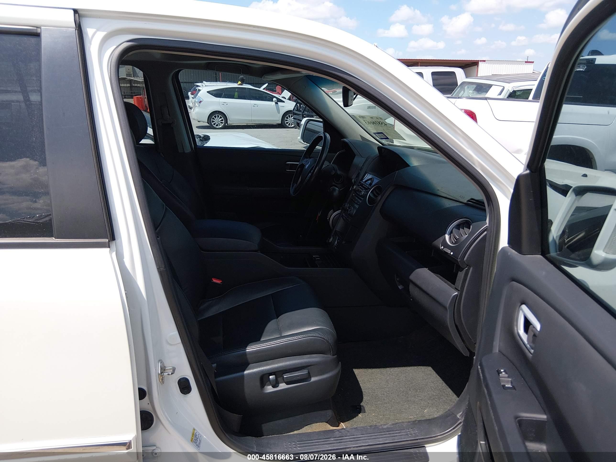 2014 Honda Pilot Touring White vin: 5FNYF3H97EB028246