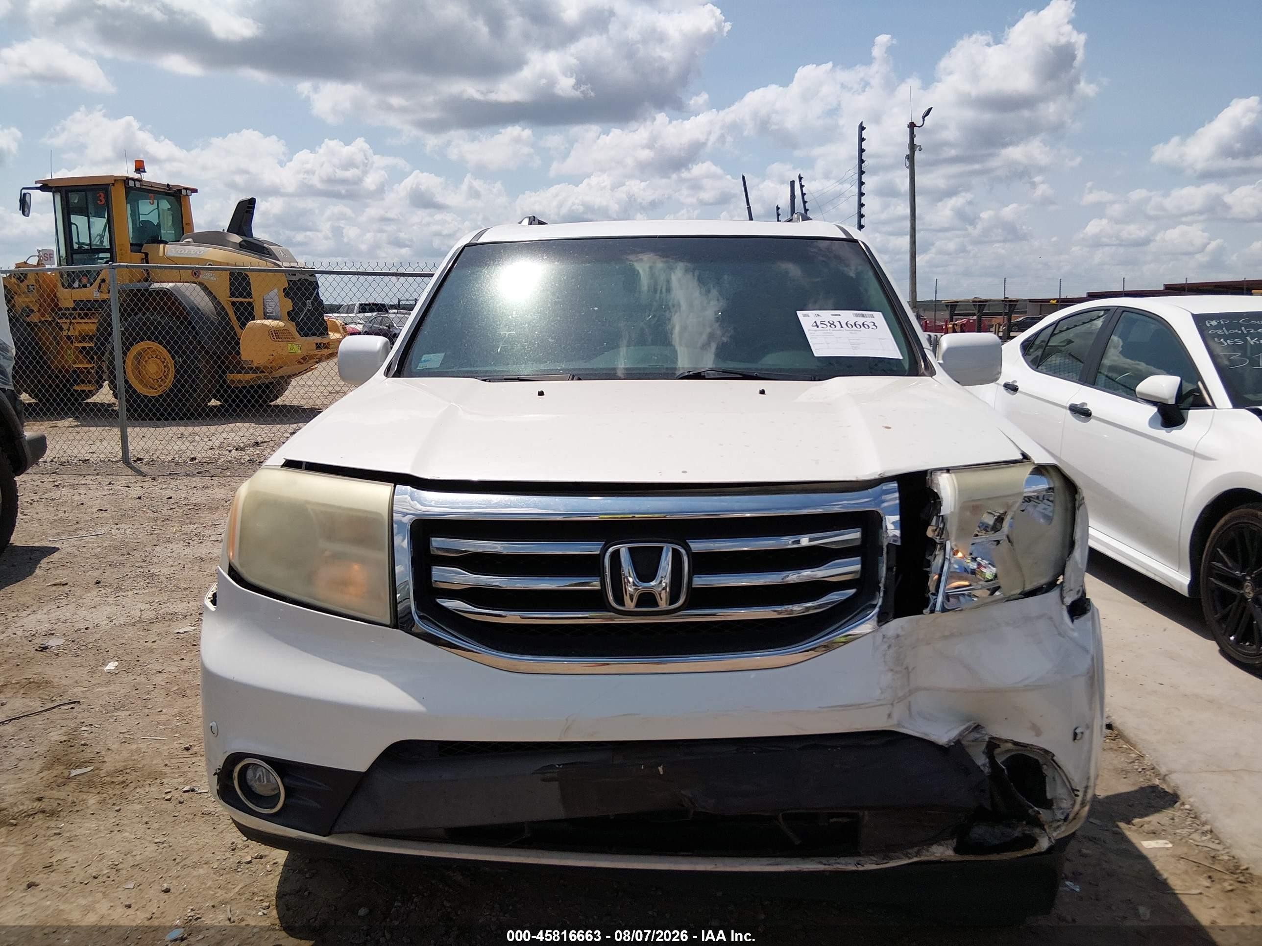 2014 Honda Pilot Touring White vin: 5FNYF3H97EB028246
