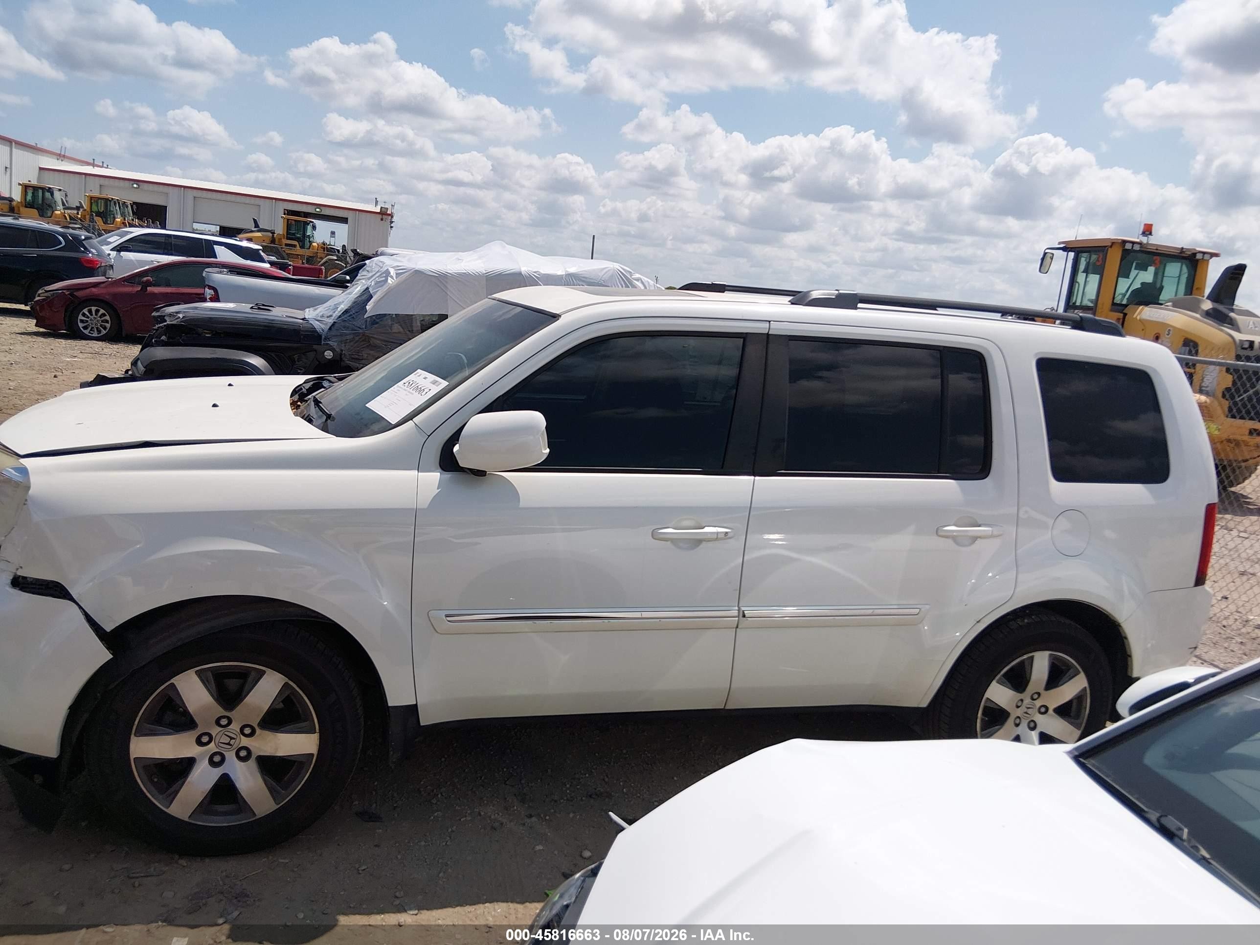 2014 Honda Pilot Touring White vin: 5FNYF3H97EB028246