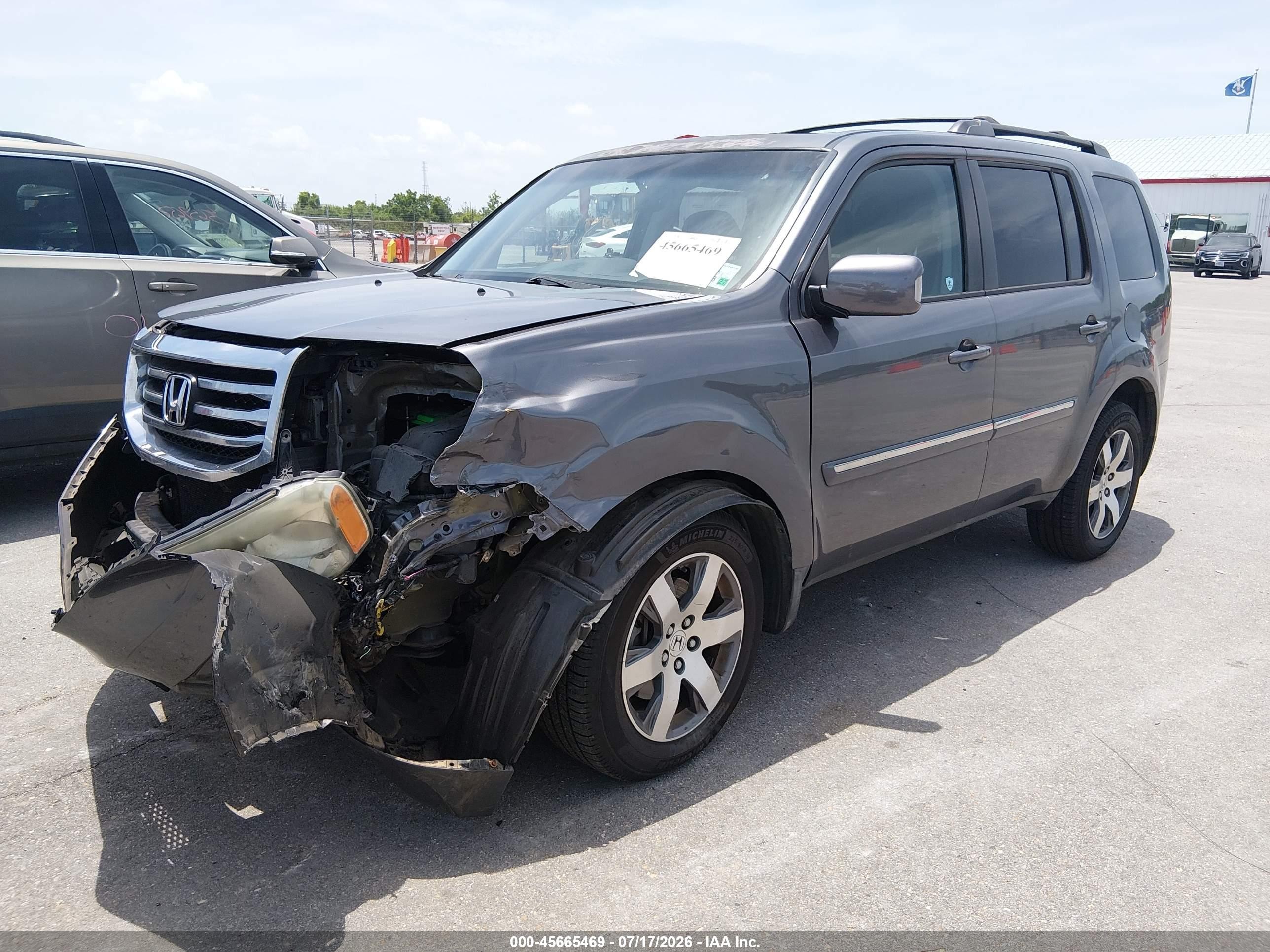 2015 Honda Pilot Touring Gray vin: 5FNYF3H97FB012338
