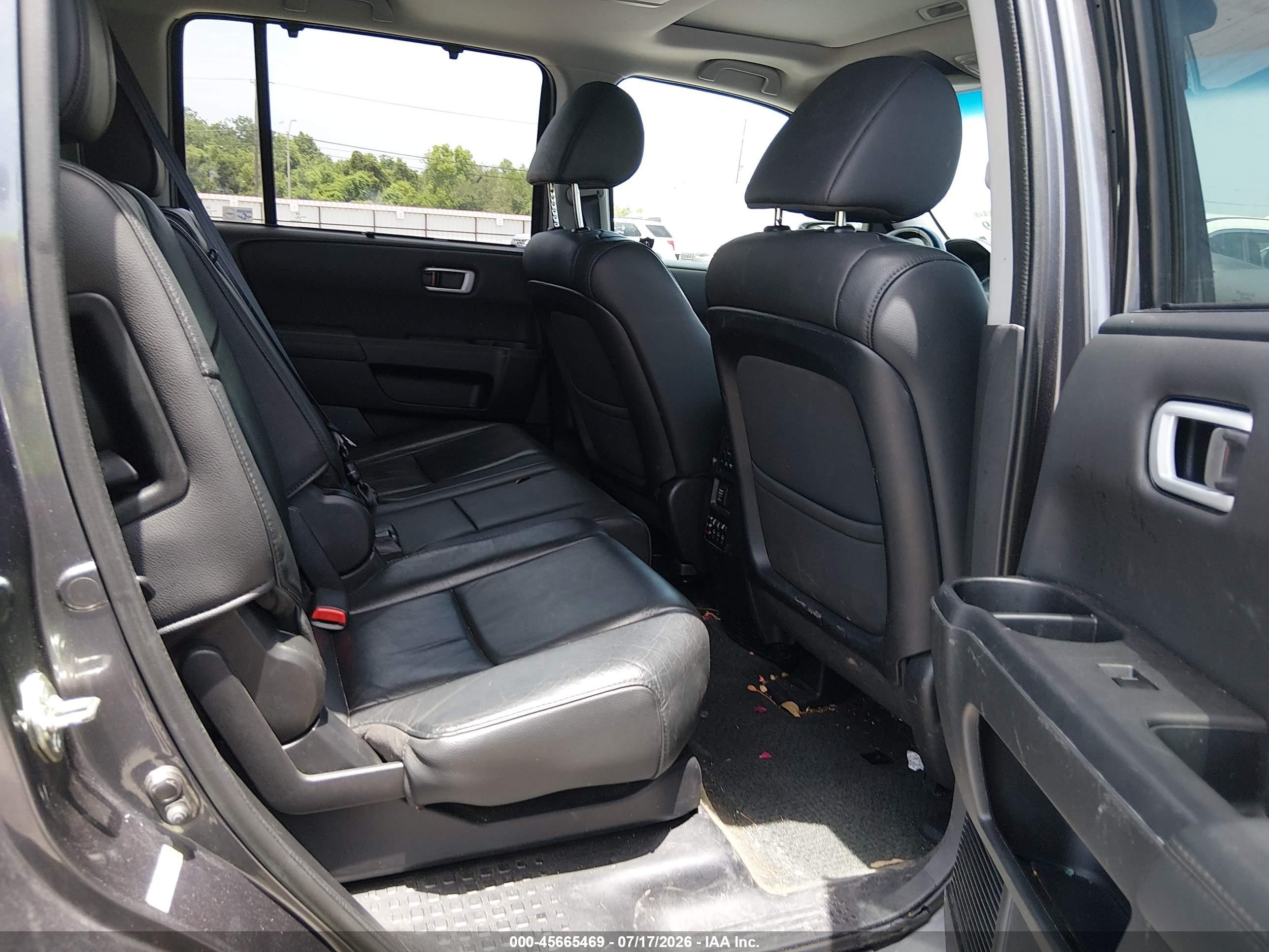 2015 Honda Pilot Touring Gray vin: 5FNYF3H97FB012338