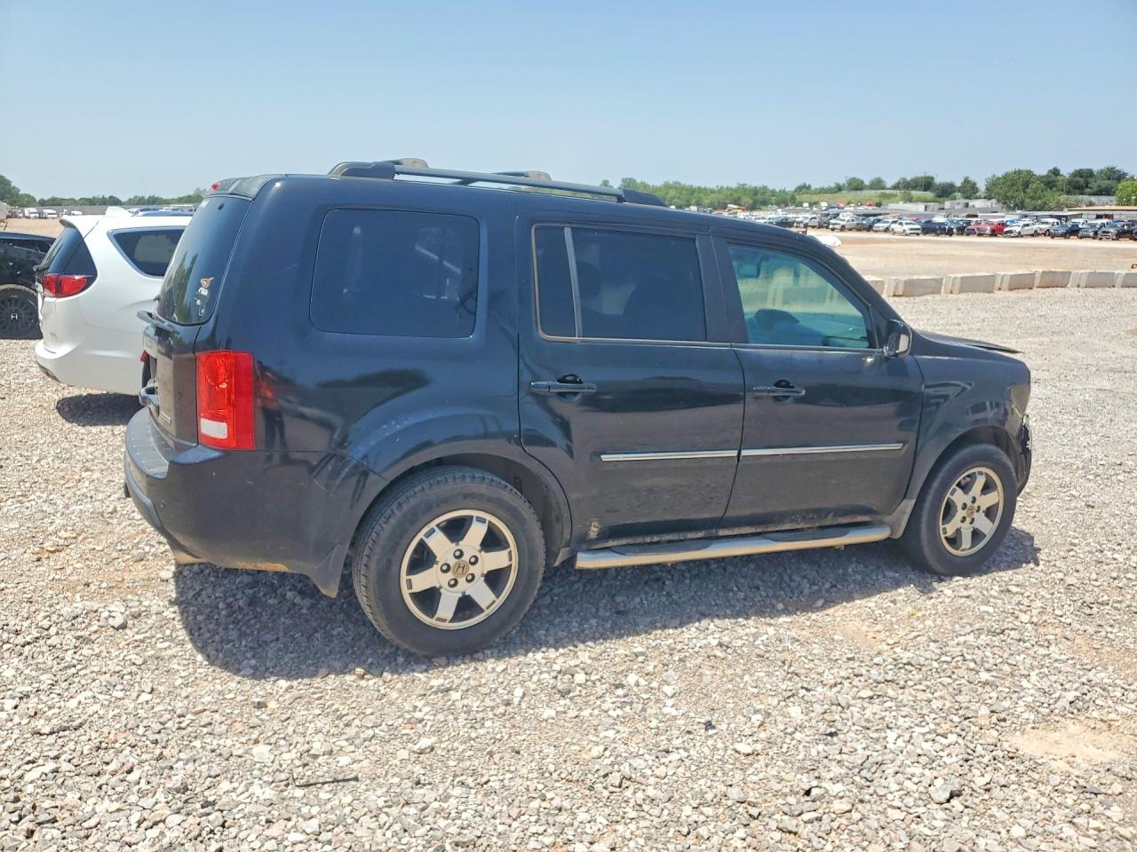 2011 Honda Pilot Touring Gray vin: 5FNYF3H98BB022807