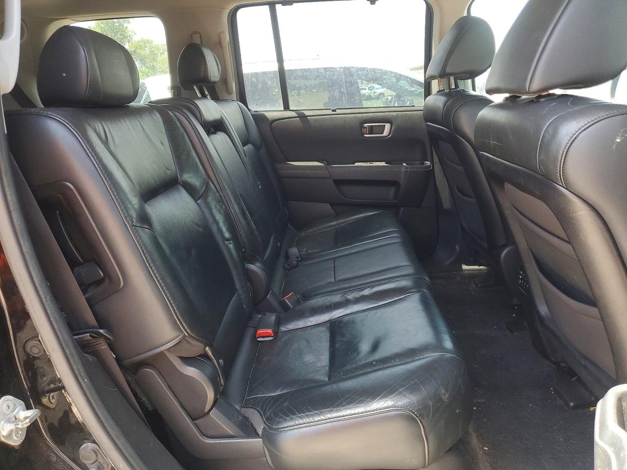 2011 Honda Pilot Touring Gray vin: 5FNYF3H98BB022807