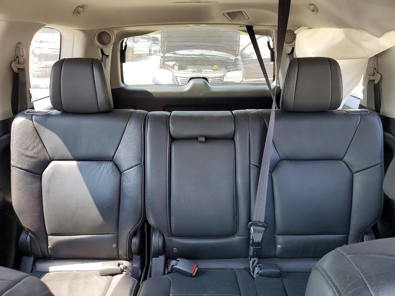 2014 Honda Pilot Touring Black vin: 5FNYF3H98EB009561