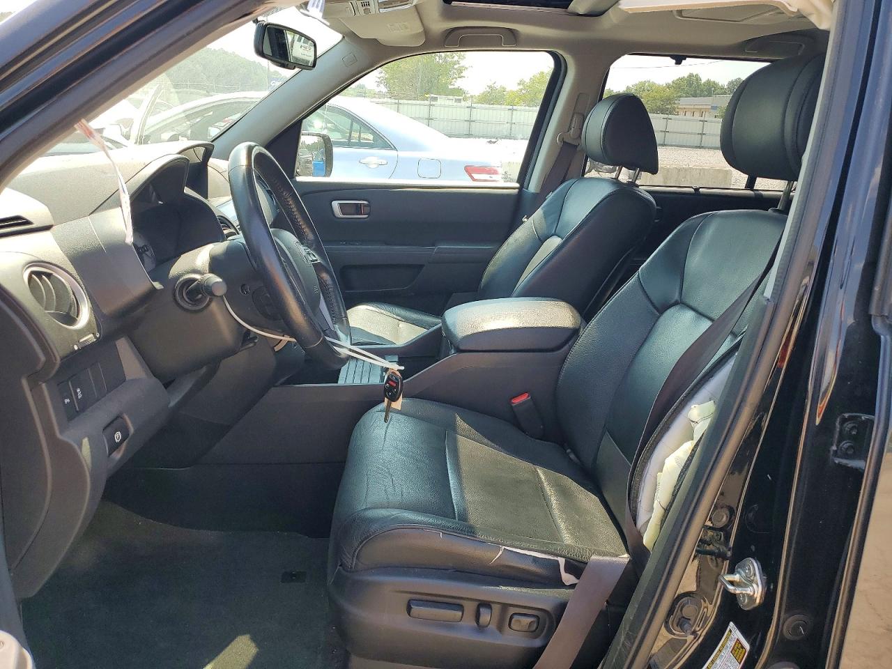 2014 Honda Pilot Touring Black vin: 5FNYF3H98EB009561