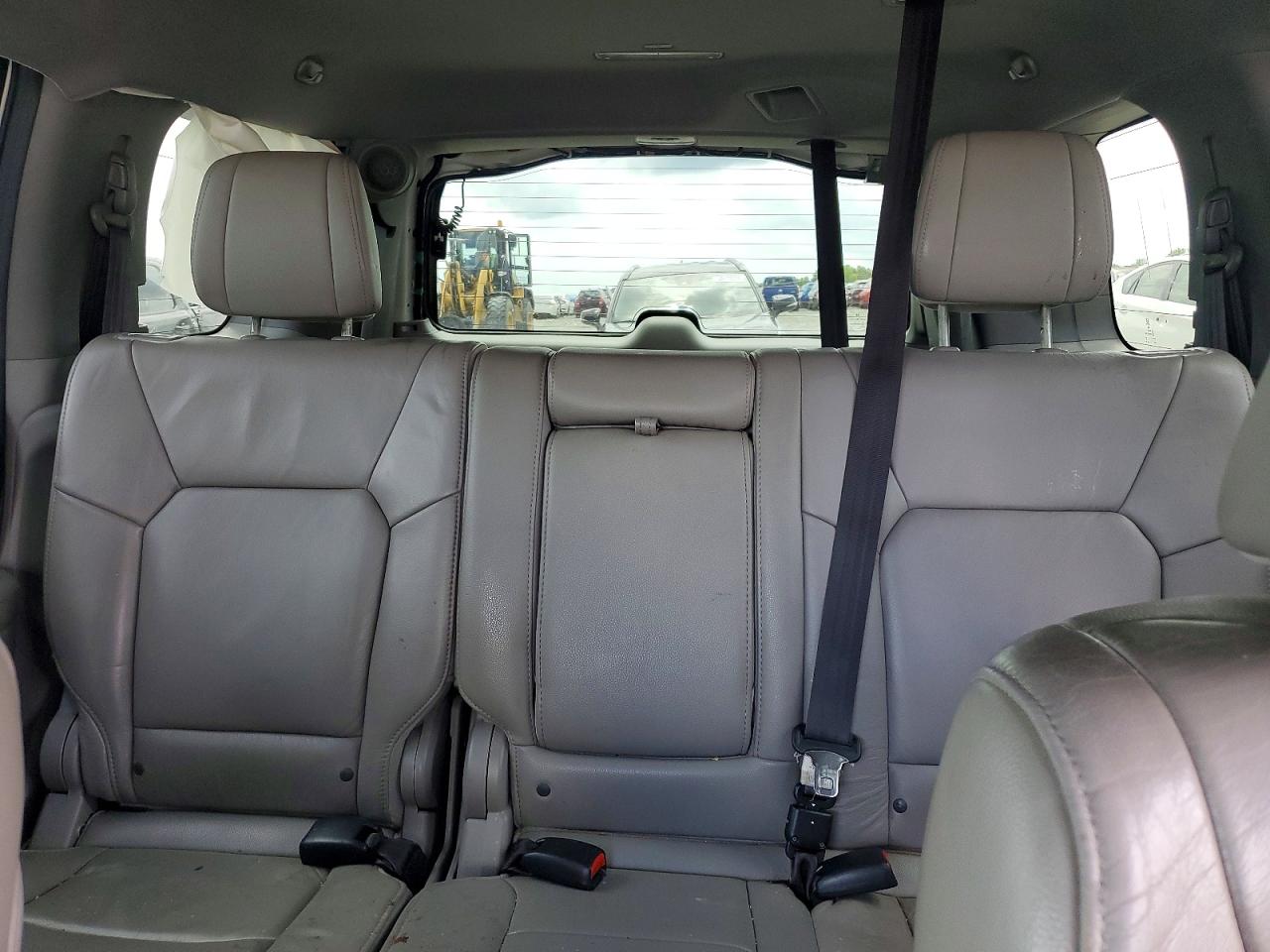 2014 Honda Pilot Touring White vin: 5FNYF3H98EB028708
