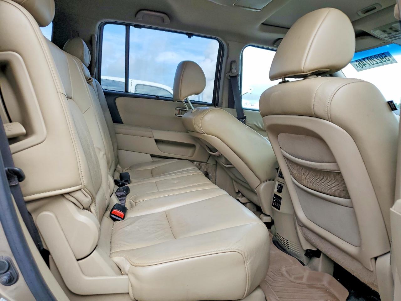 2011 Honda Pilot Touring Brown vin: 5FNYF3H99BB013629