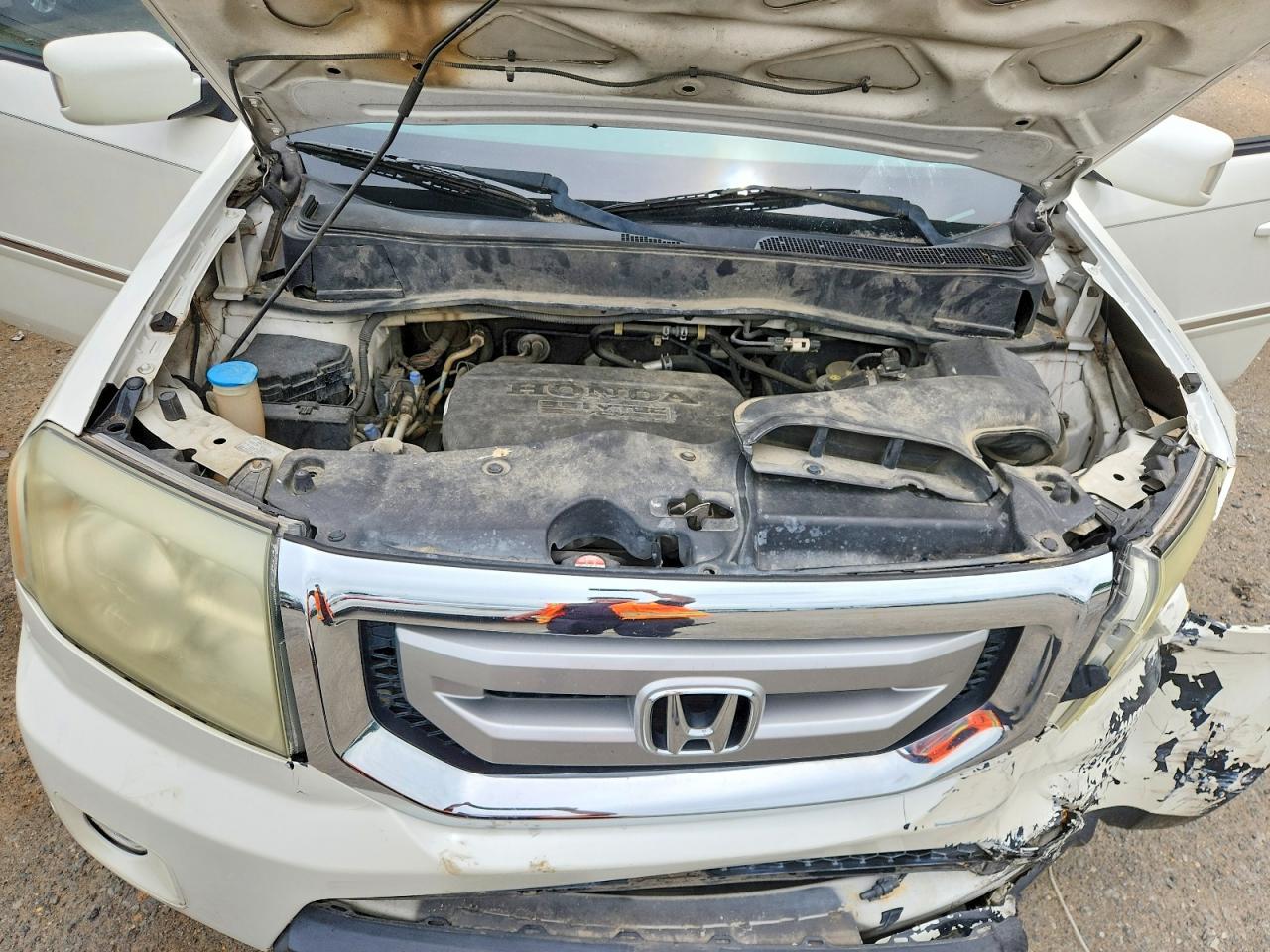 2011 Honda Pilot White vin: 5FNYF3H99BB032357