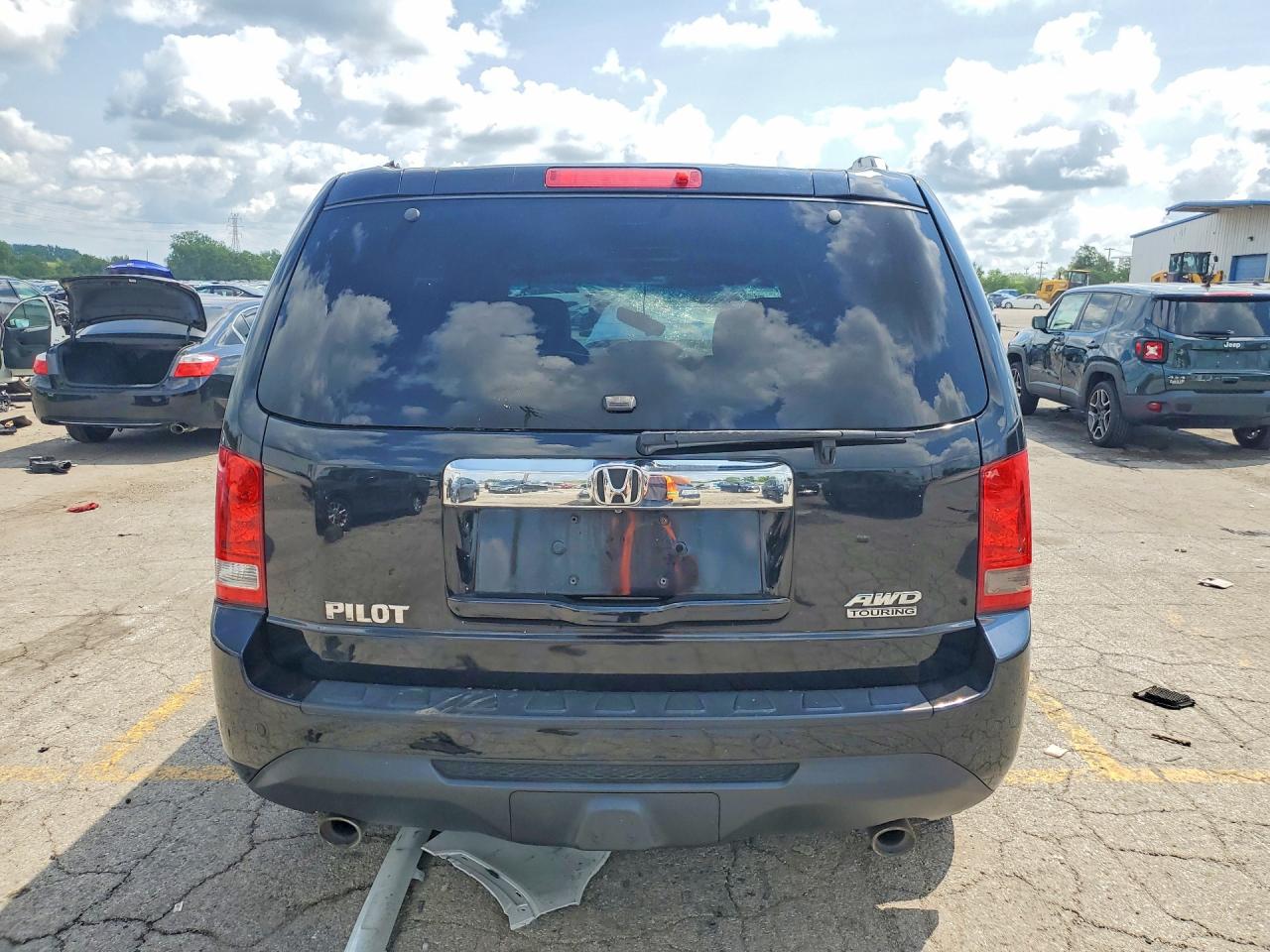 2012 Honda Pilot Touring Black vin: 5FNYF3H99CB018105