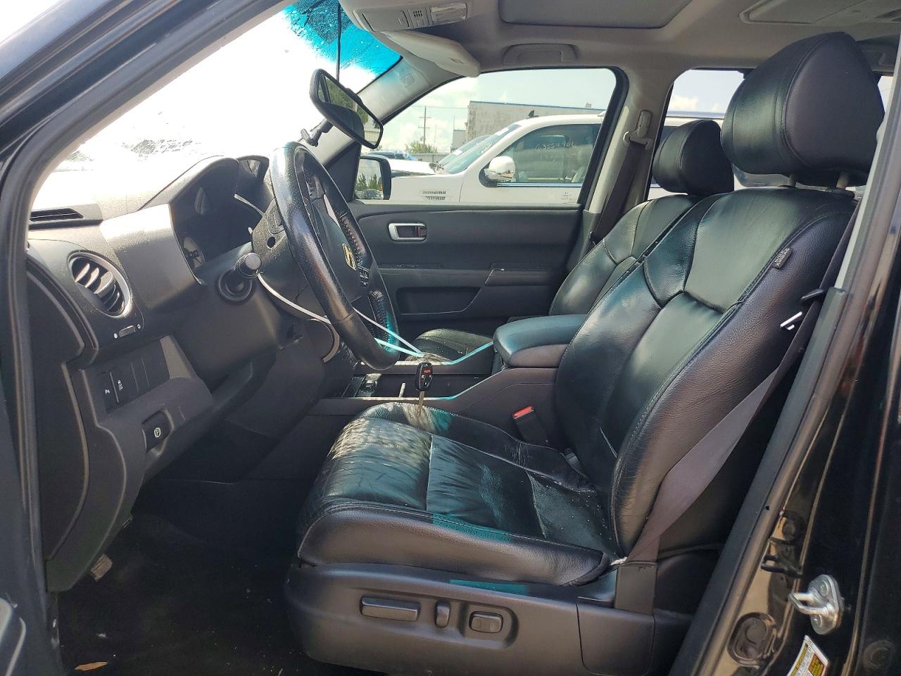 2012 Honda Pilot Touring Black vin: 5FNYF3H99CB018105