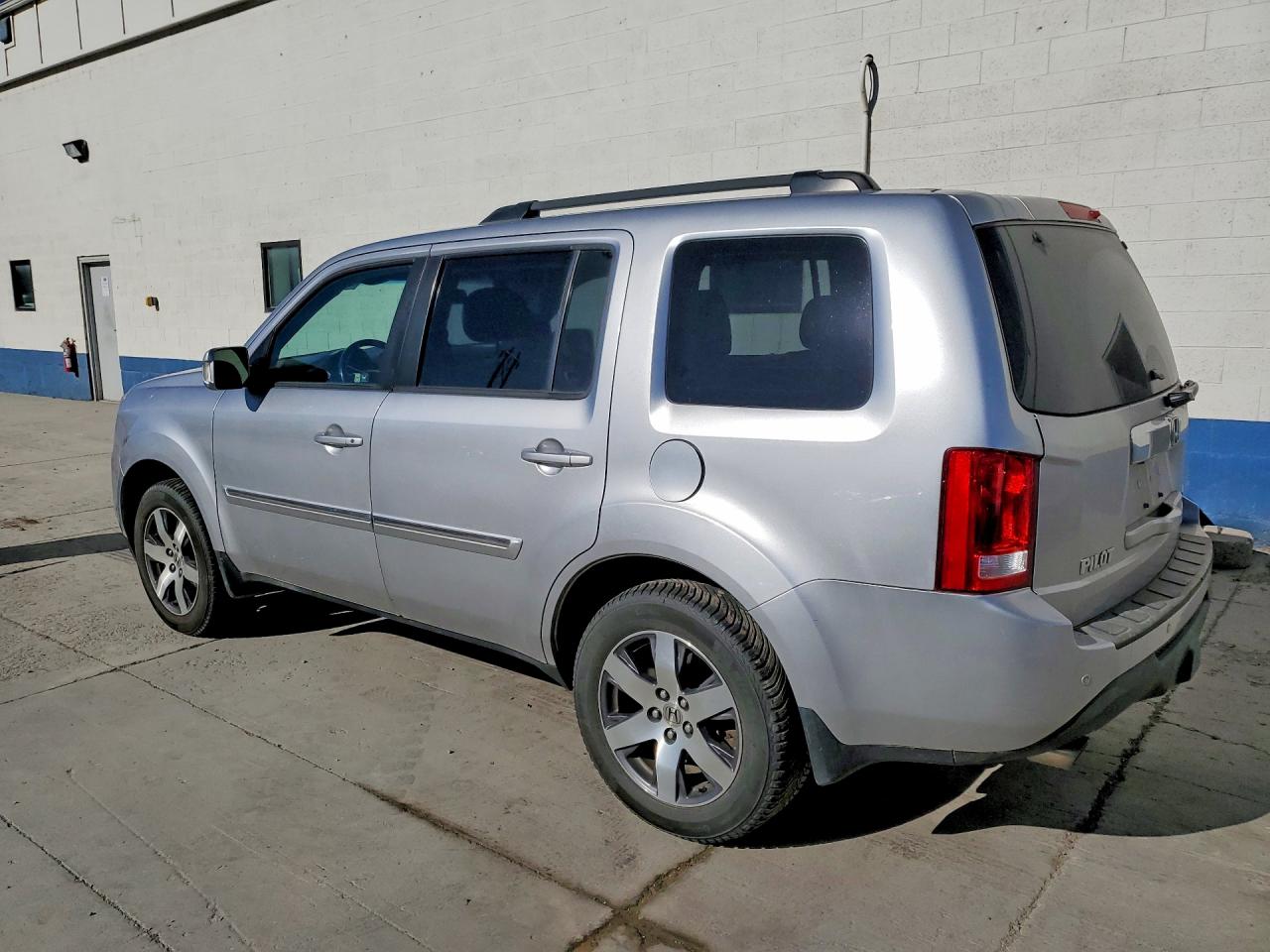 2012 Honda Pilot Touring Серебряный vin: 5FNYF3H99CB037544