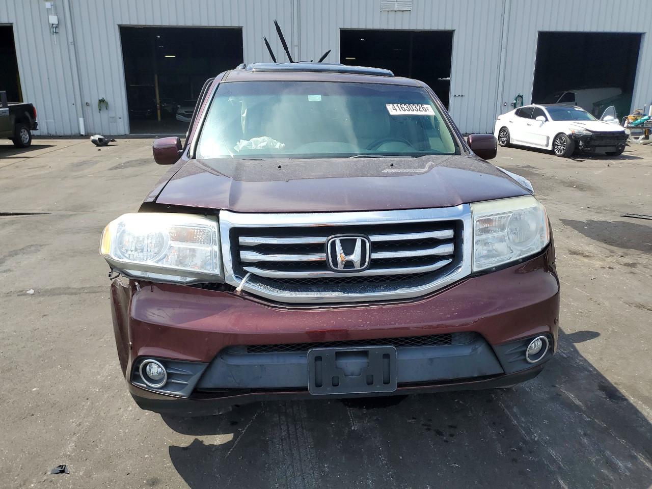 2012 Honda Pilot Touring Burgundy vin: 5FNYF3H99CB040508