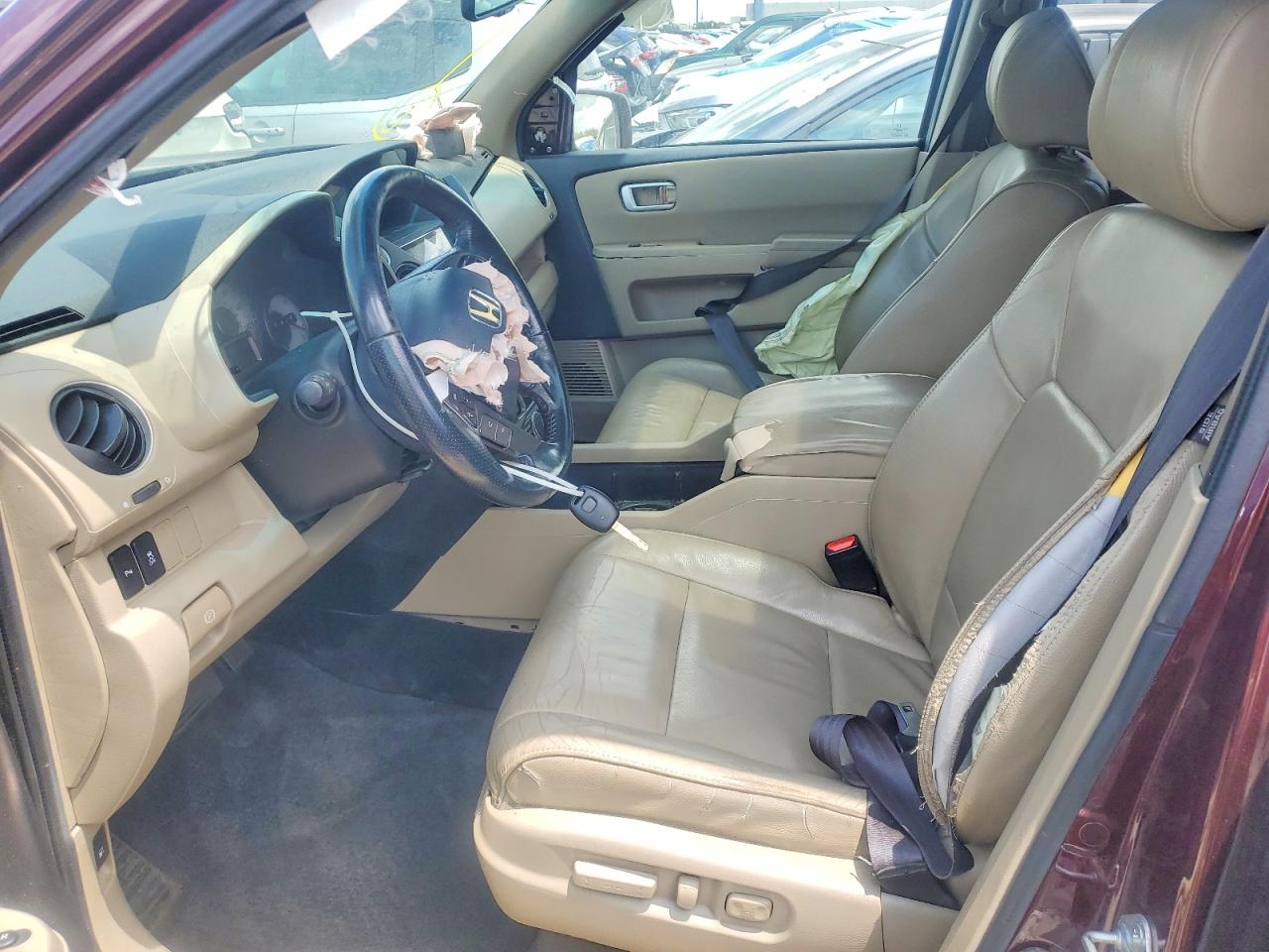 2012 Honda Pilot Touring Burgundy vin: 5FNYF3H99CB040508