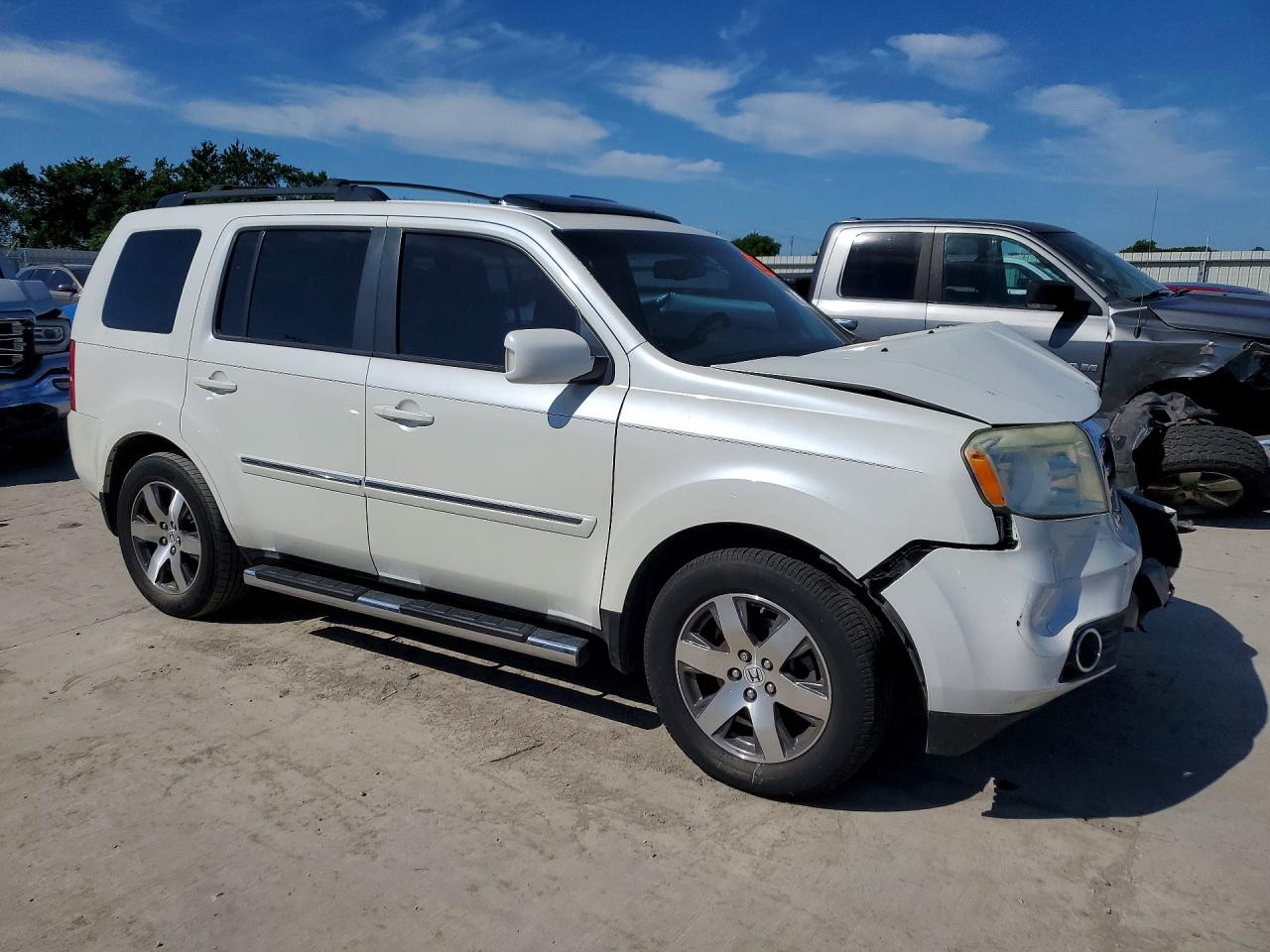 2014 Honda Pilot Touring White vin: 5FNYF3H99EB023713