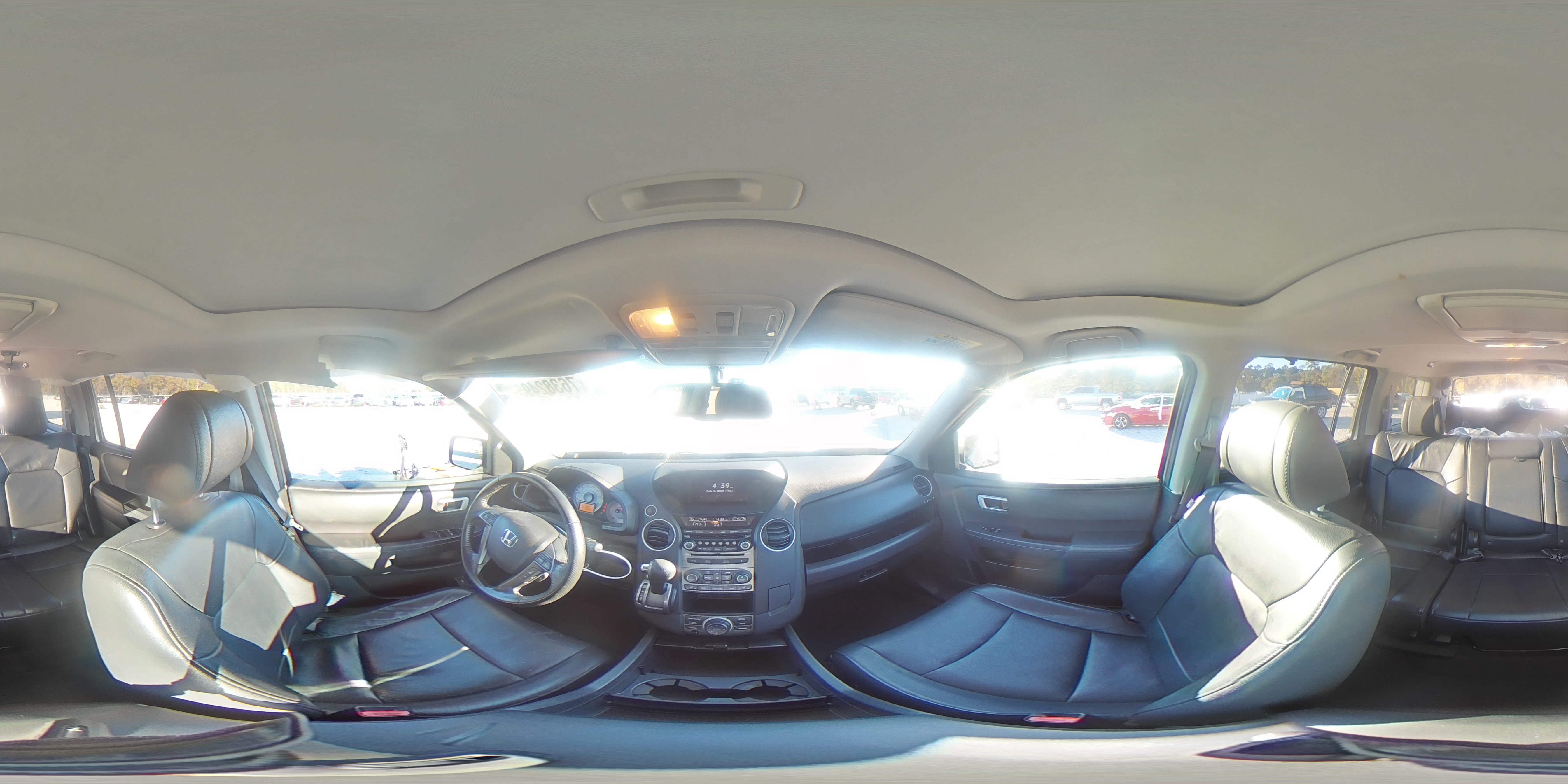 2015 Honda Pilot Touring Silver vin: 5FNYF3H9XFB008445