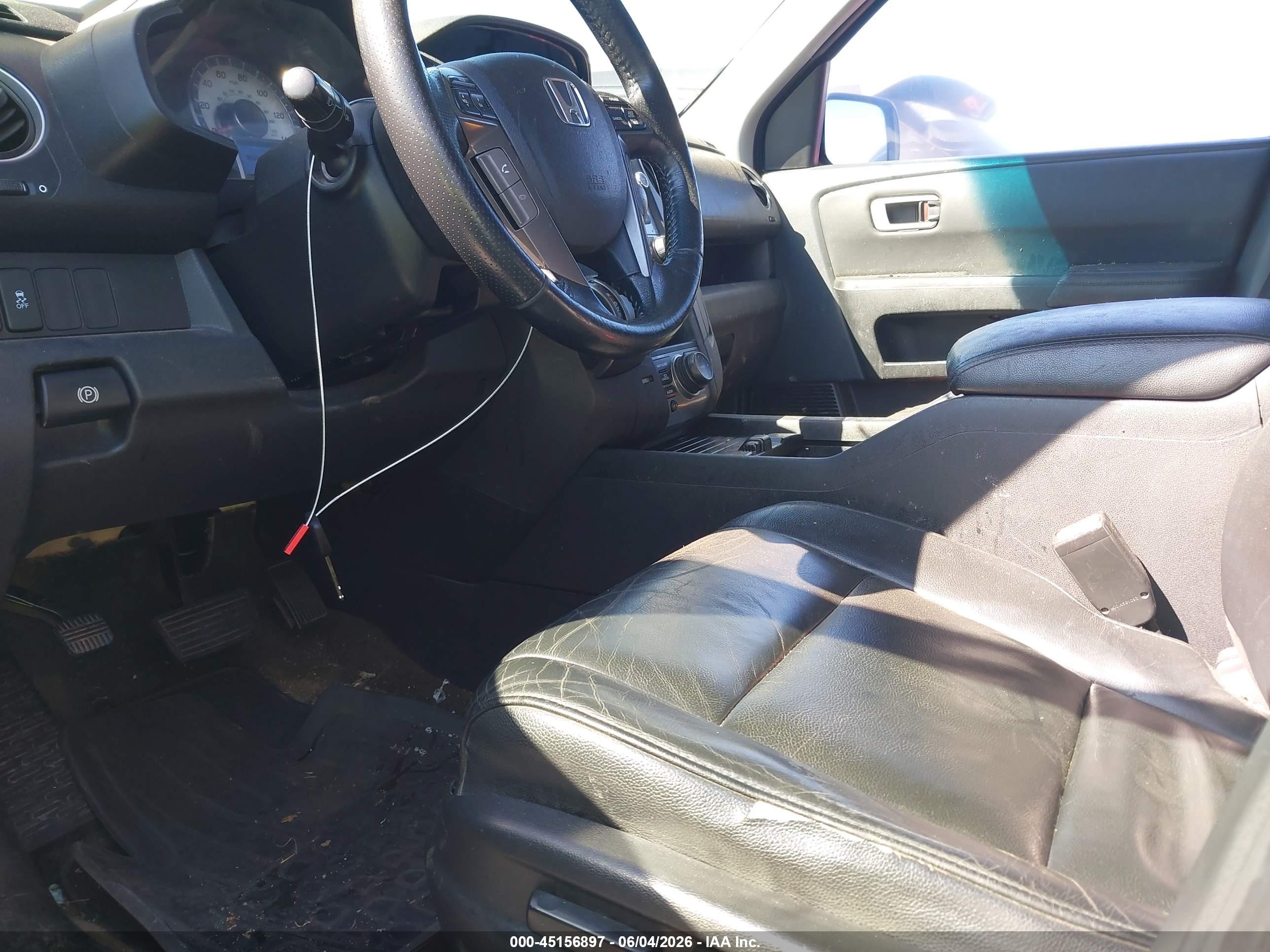2015 Honda Pilot Touring Белый vin: 5FNYF3H9XFB020319