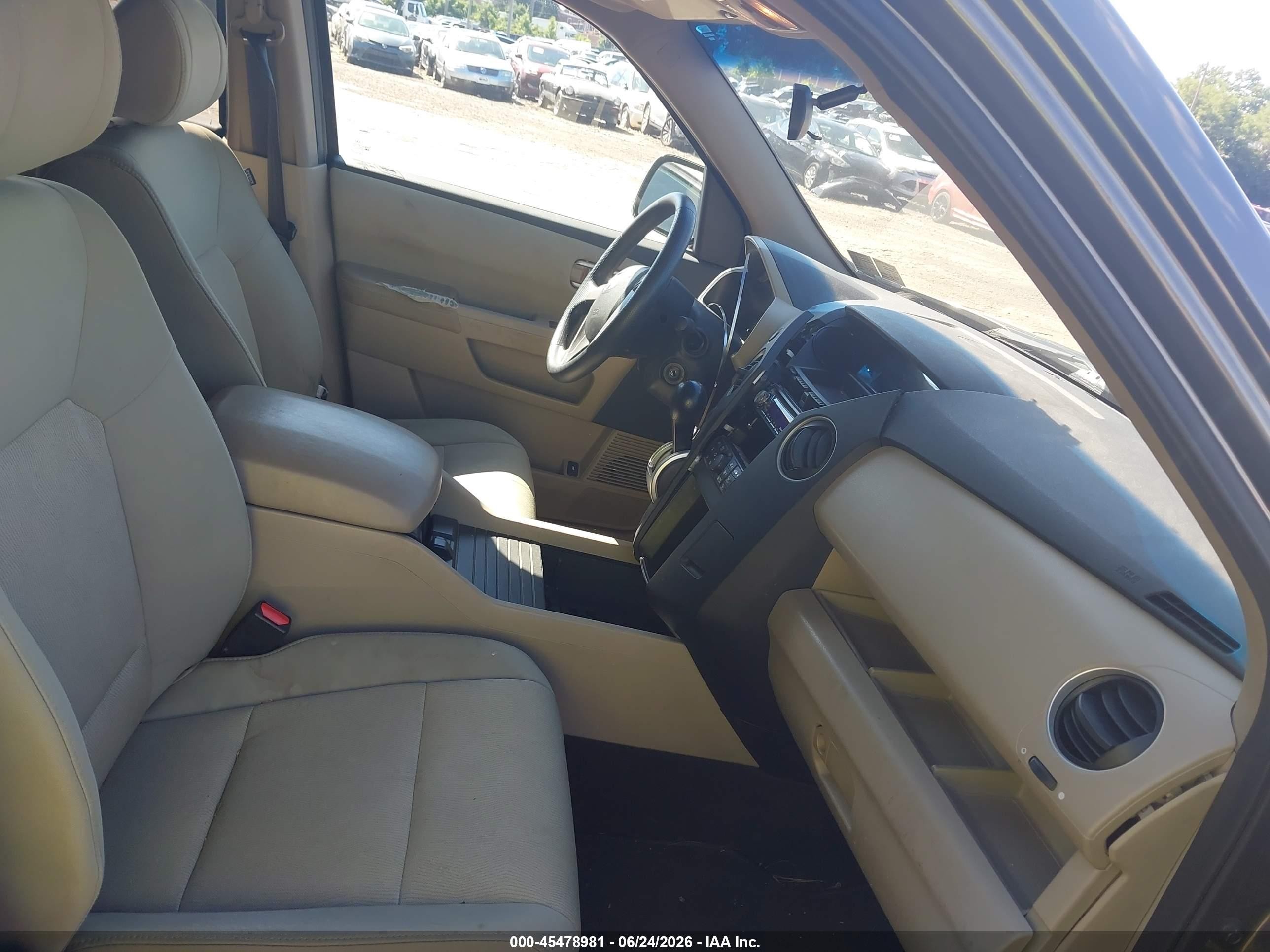 2009 Honda Pilot Lx Gray vin: 5FNYF48209B013411