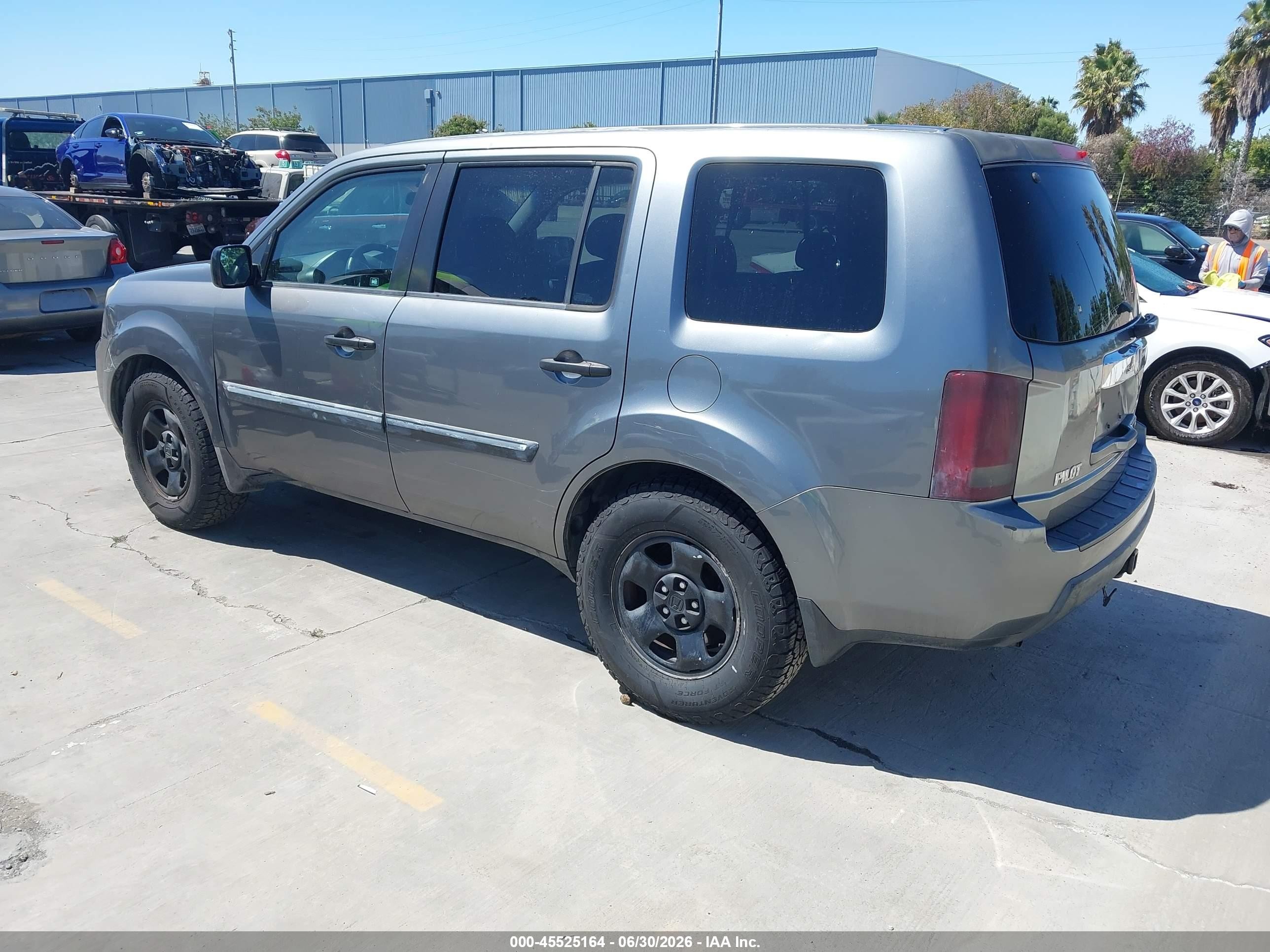 2009 Honda Pilot Lx Gray vin: 5FNYF48239B043955