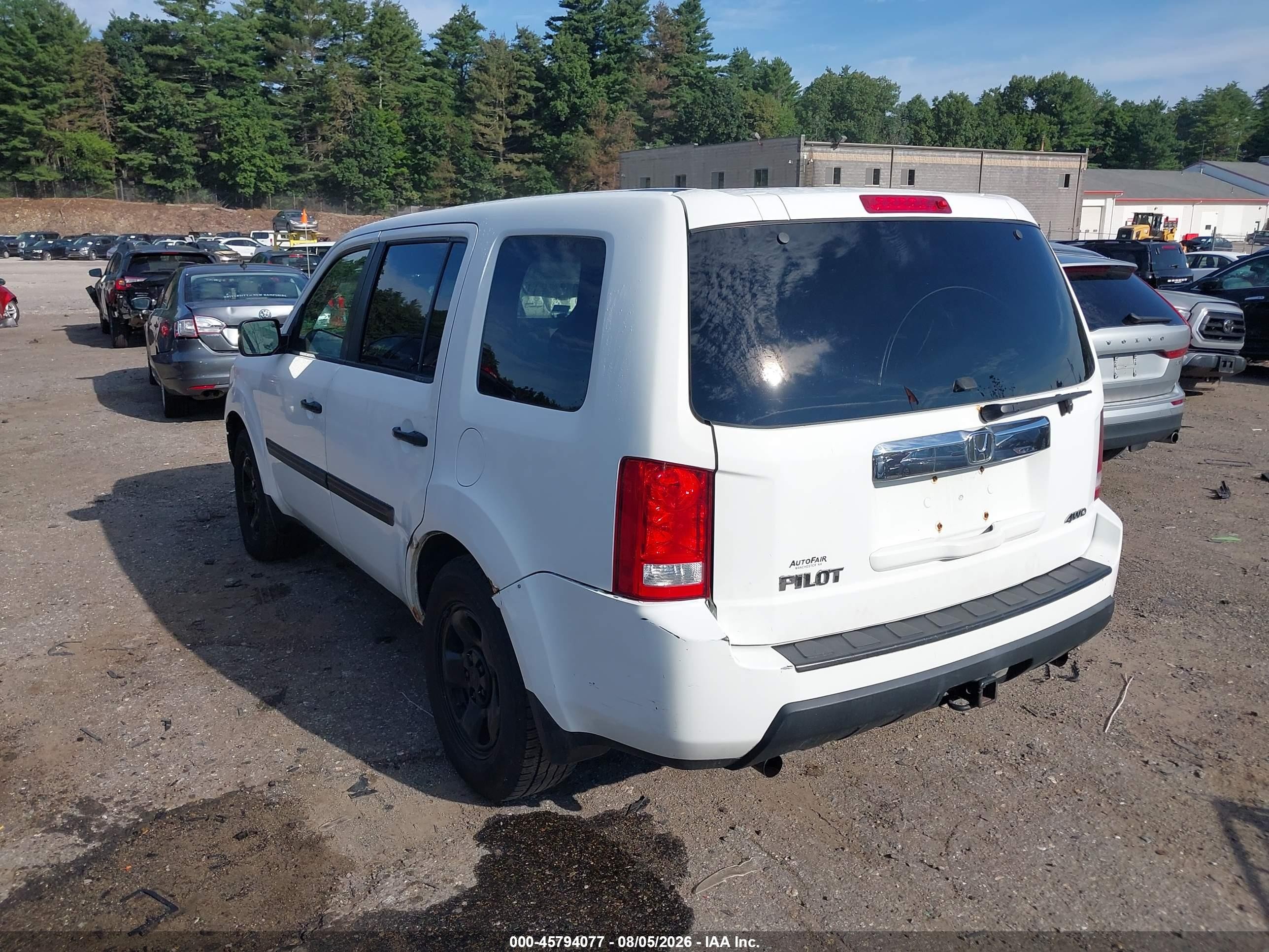 2009 Honda Pilot Lx White vin: 5FNYF48289B056250