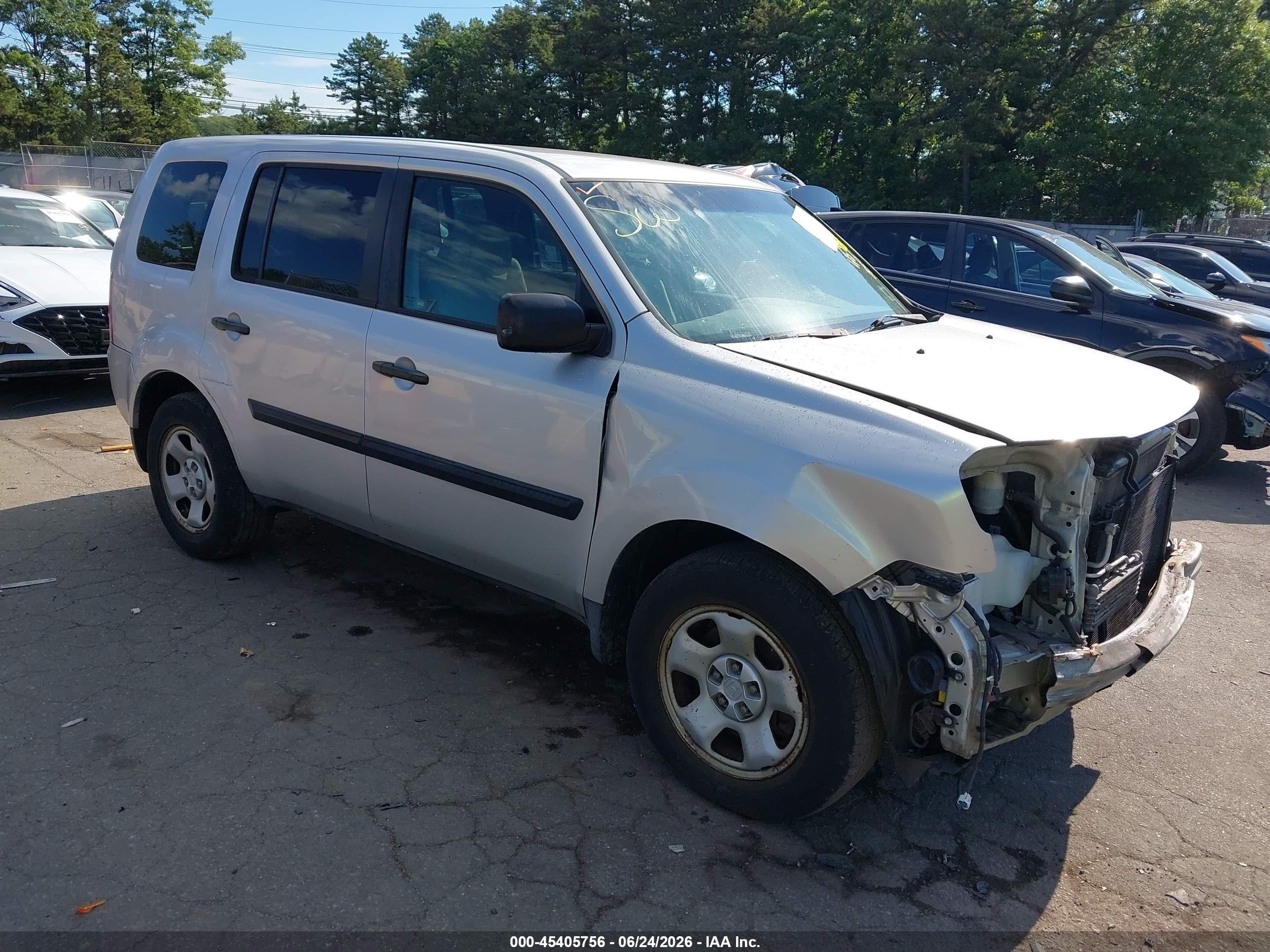 2009 Honda Pilot Lx Silver vin: 5FNYF482X9B047064