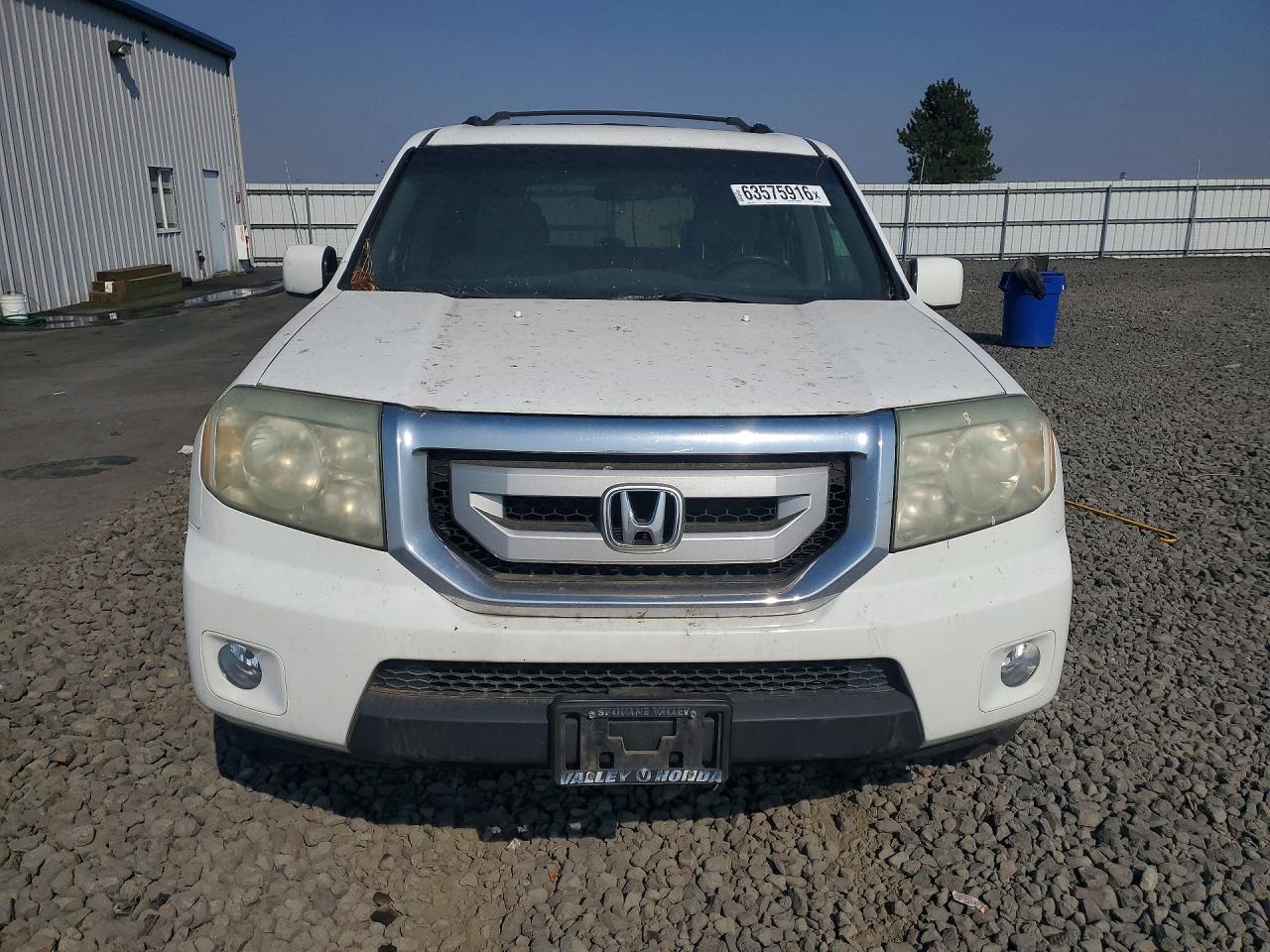 2009 Honda Pilot Ex White vin: 5FNYF48409B045647