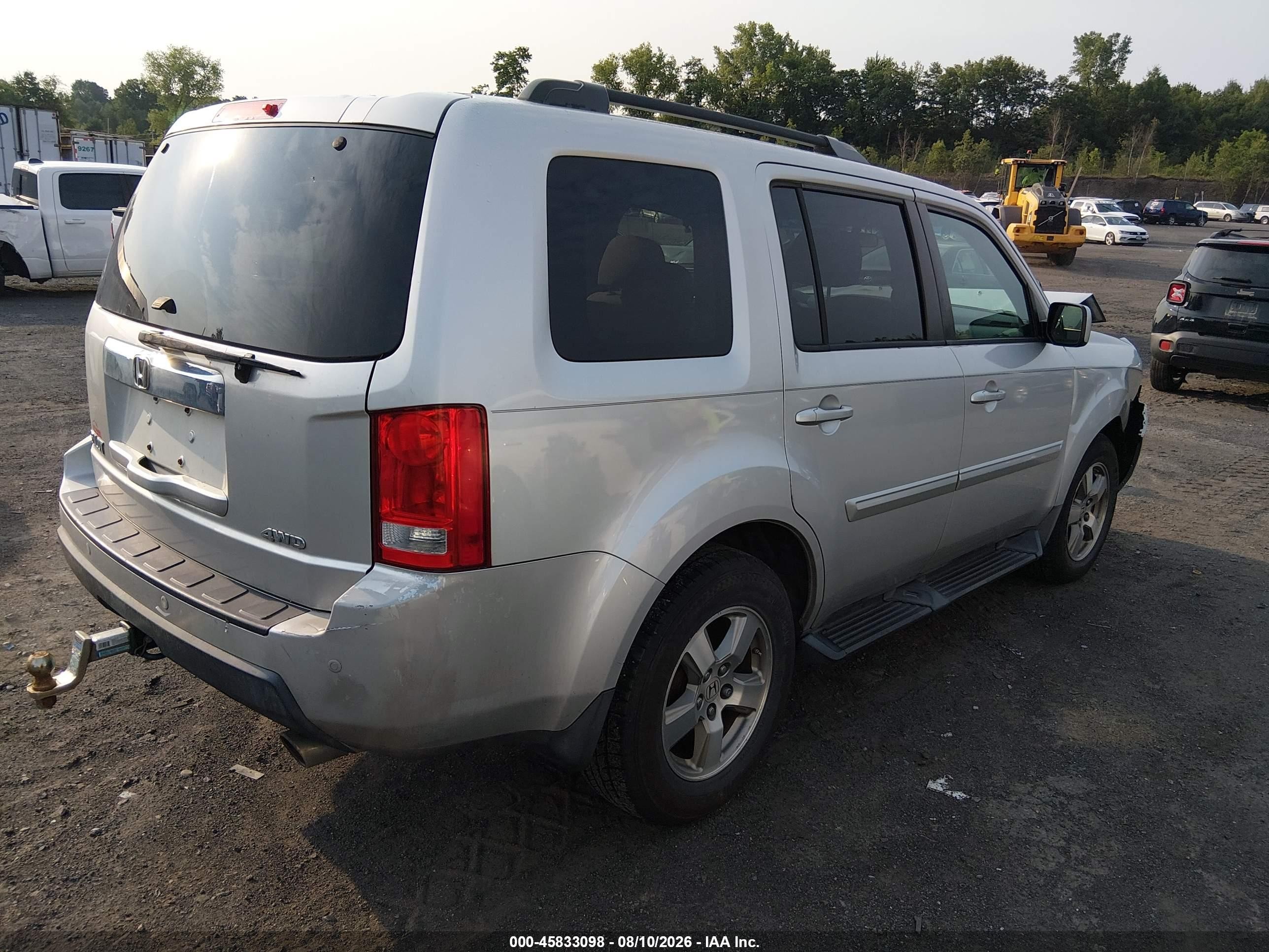 2009 Honda Pilot Ex Silver vin: 5FNYF48439B026834