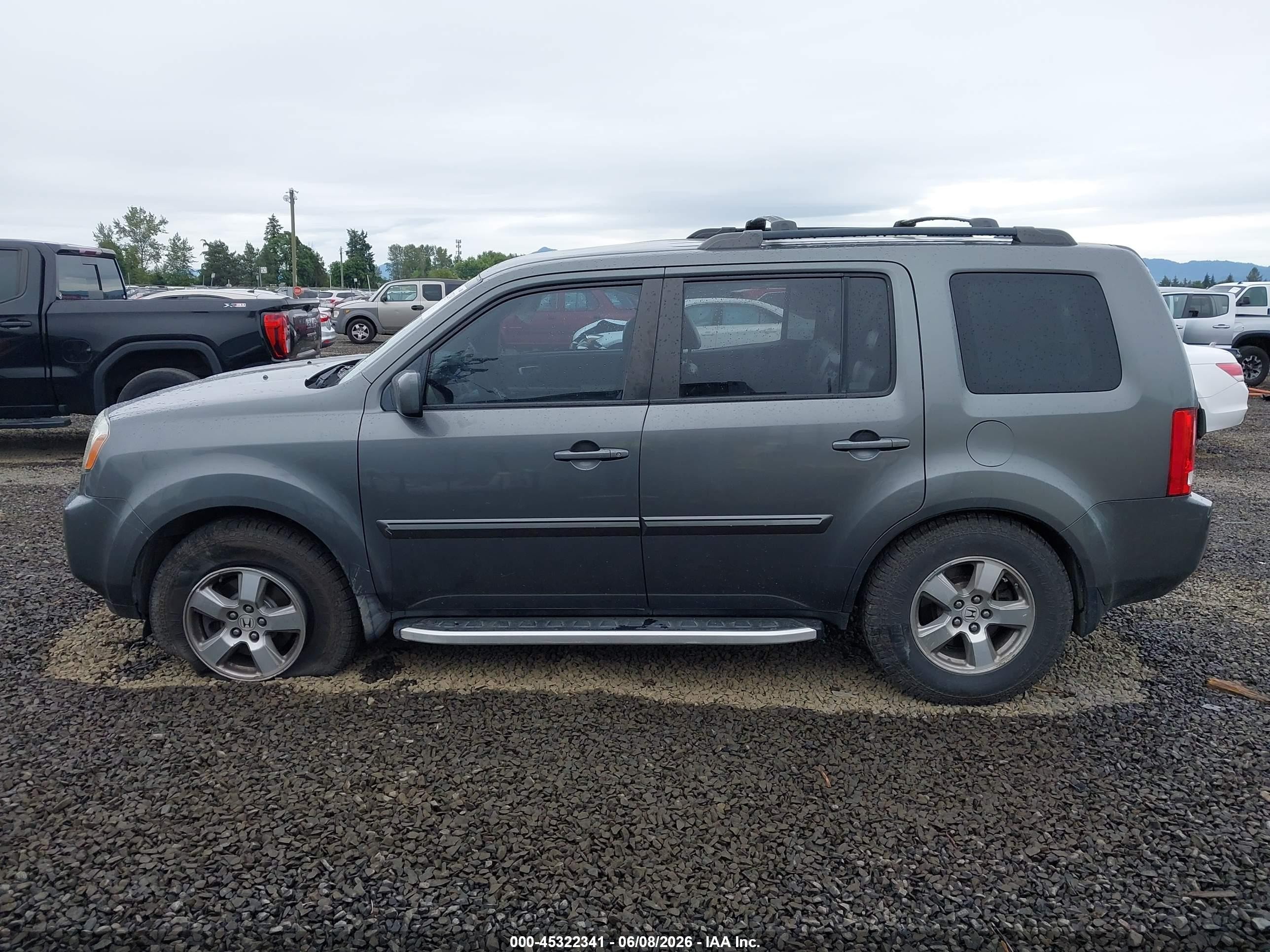 2009 Honda Pilot Ex Gray vin: 5FNYF48479B025265