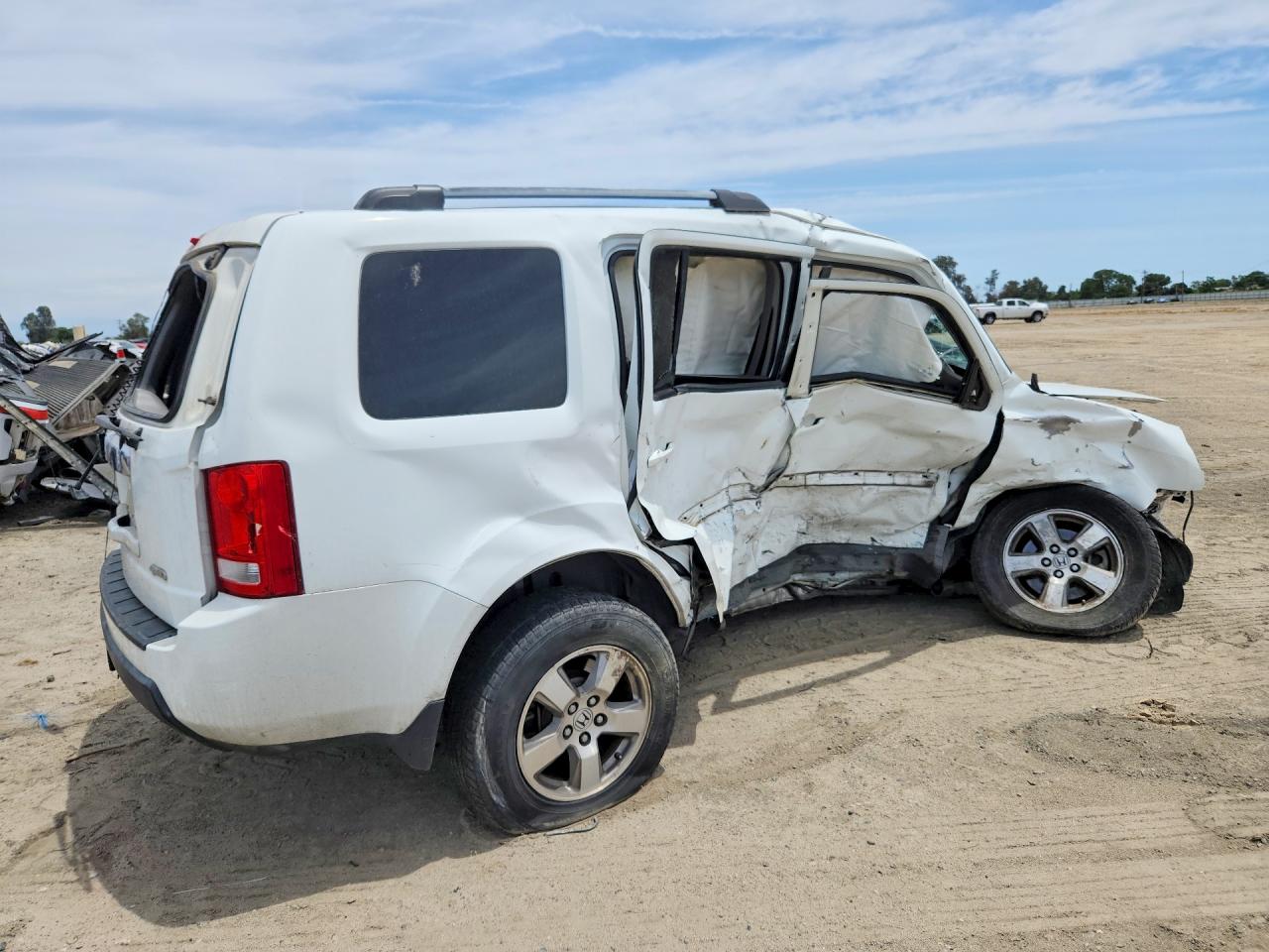 2009 Honda Pilot Ex White vin: 5FNYF48479B038856
