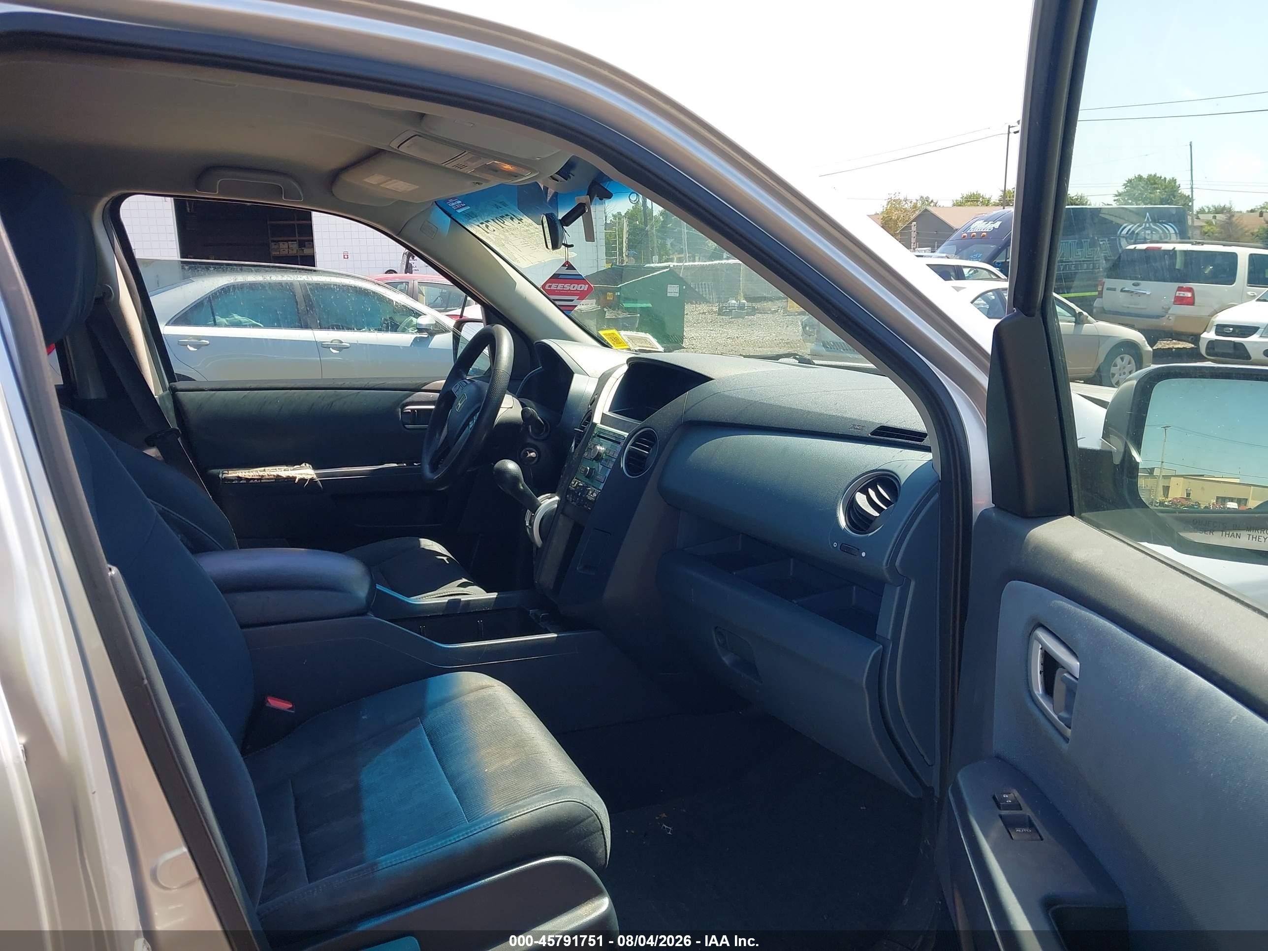 2009 Honda Pilot Ex Silver vin: 5FNYF48489B011519
