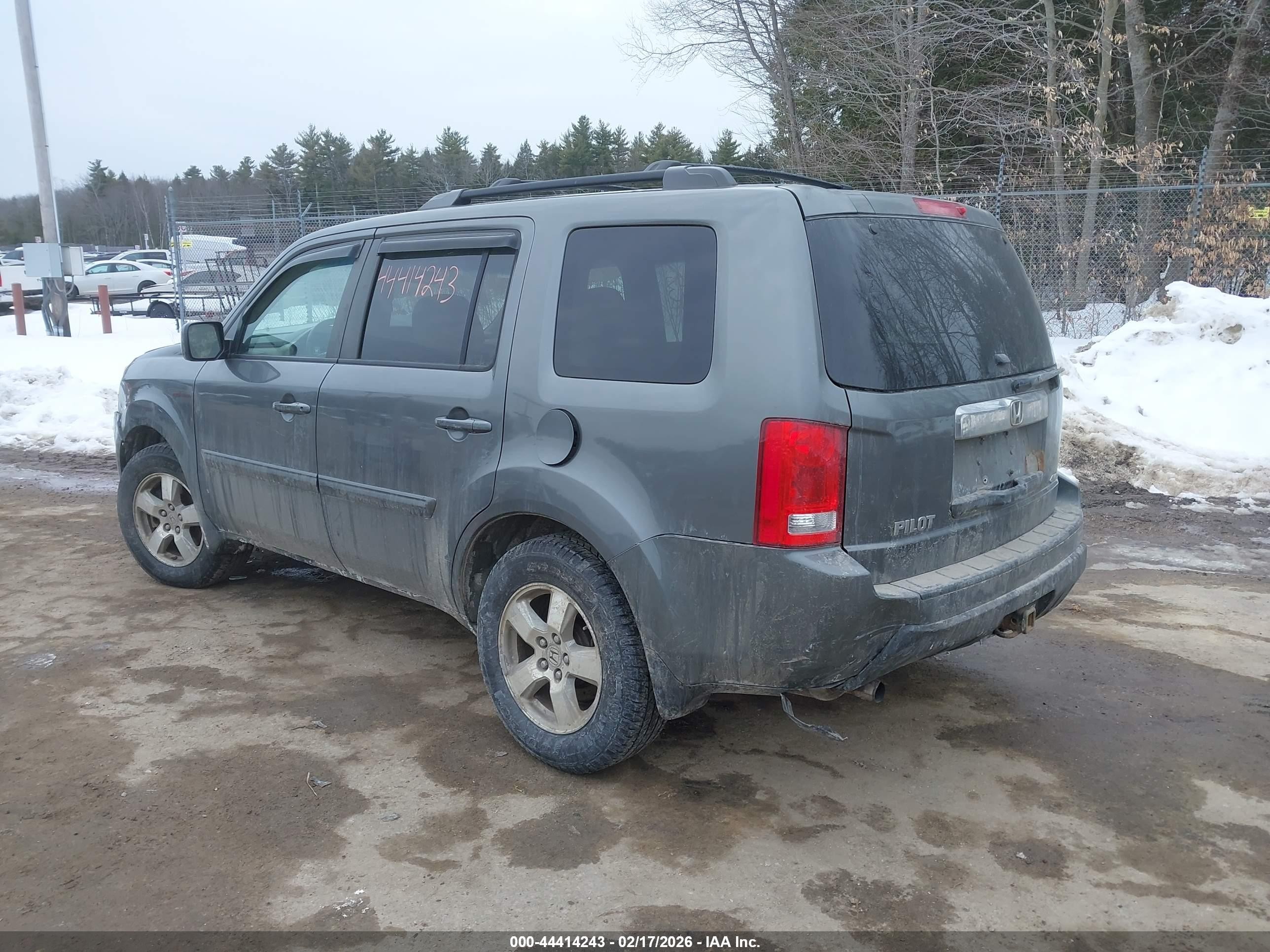2009 Honda Pilot Ex Gray vin: 5FNYF484X9B004572