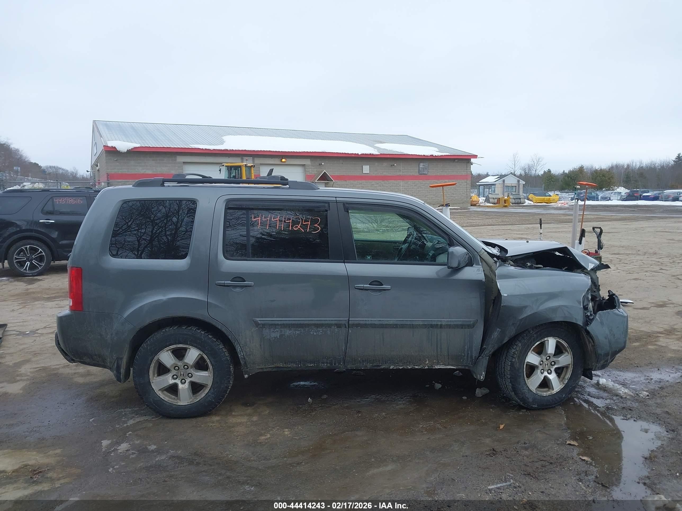 2009 Honda Pilot Ex Gray vin: 5FNYF484X9B004572