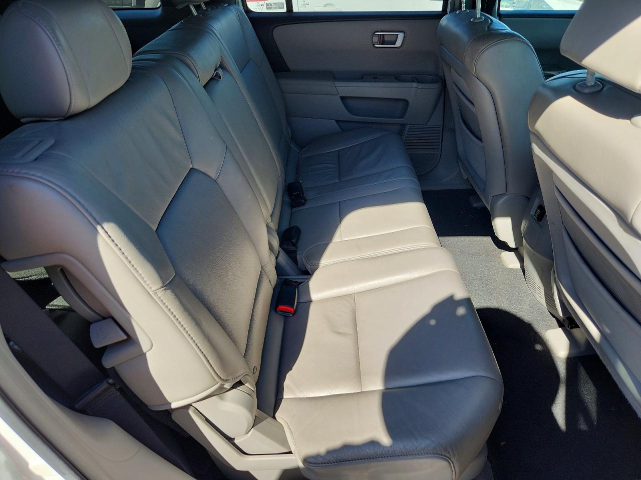 2009 Honda Pilot Белый vin: 5FNYF48519B043754