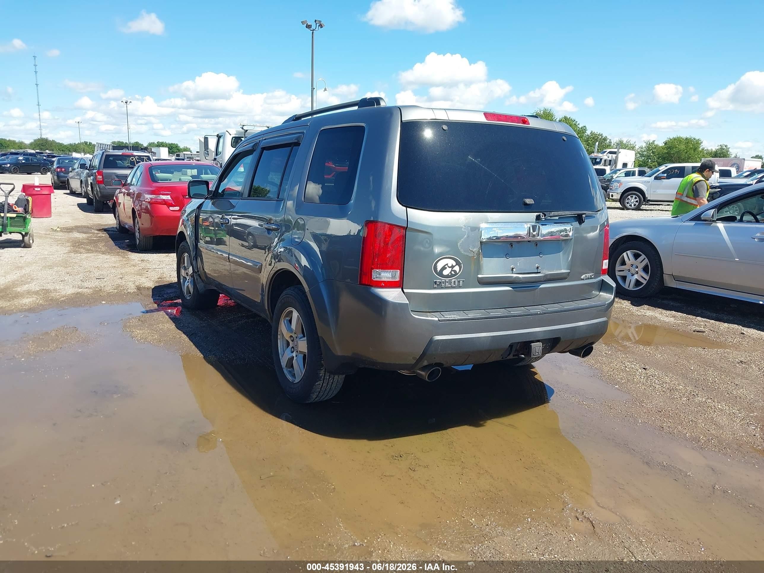 2009 Honda Pilot Ex-l Silver vin: 5FNYF48549B033509