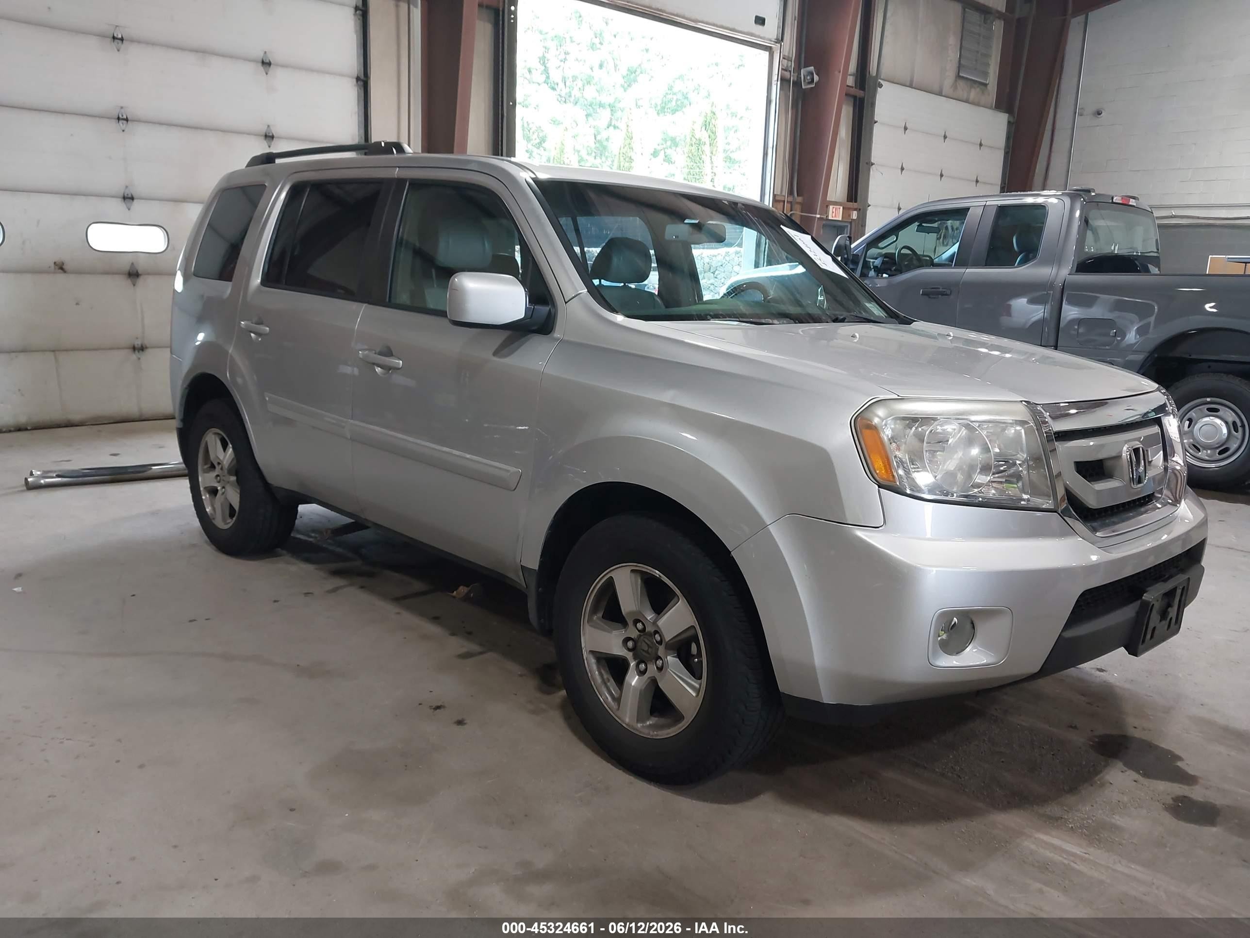 2009 Honda Pilot Ex-l Silver vin: 5FNYF48599B017452