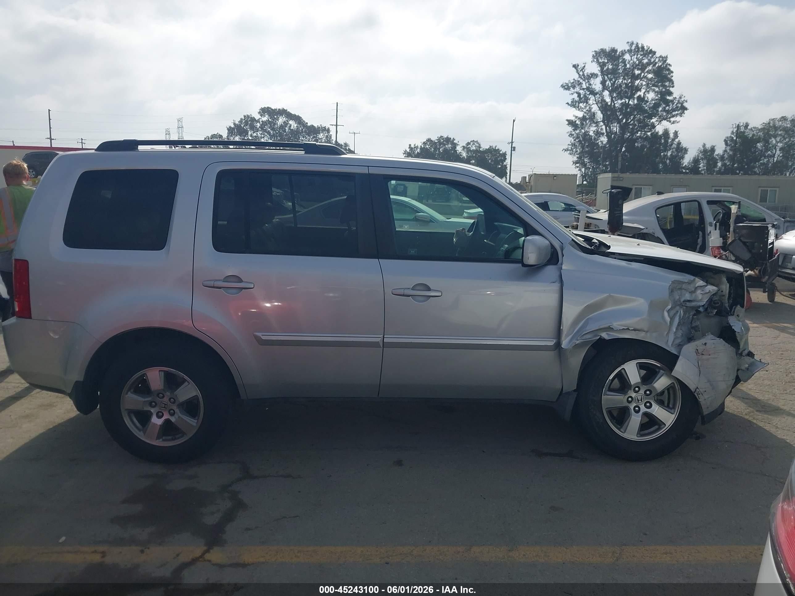 2009 Honda Pilot Ex-l Silver vin: 5FNYF48599B035093