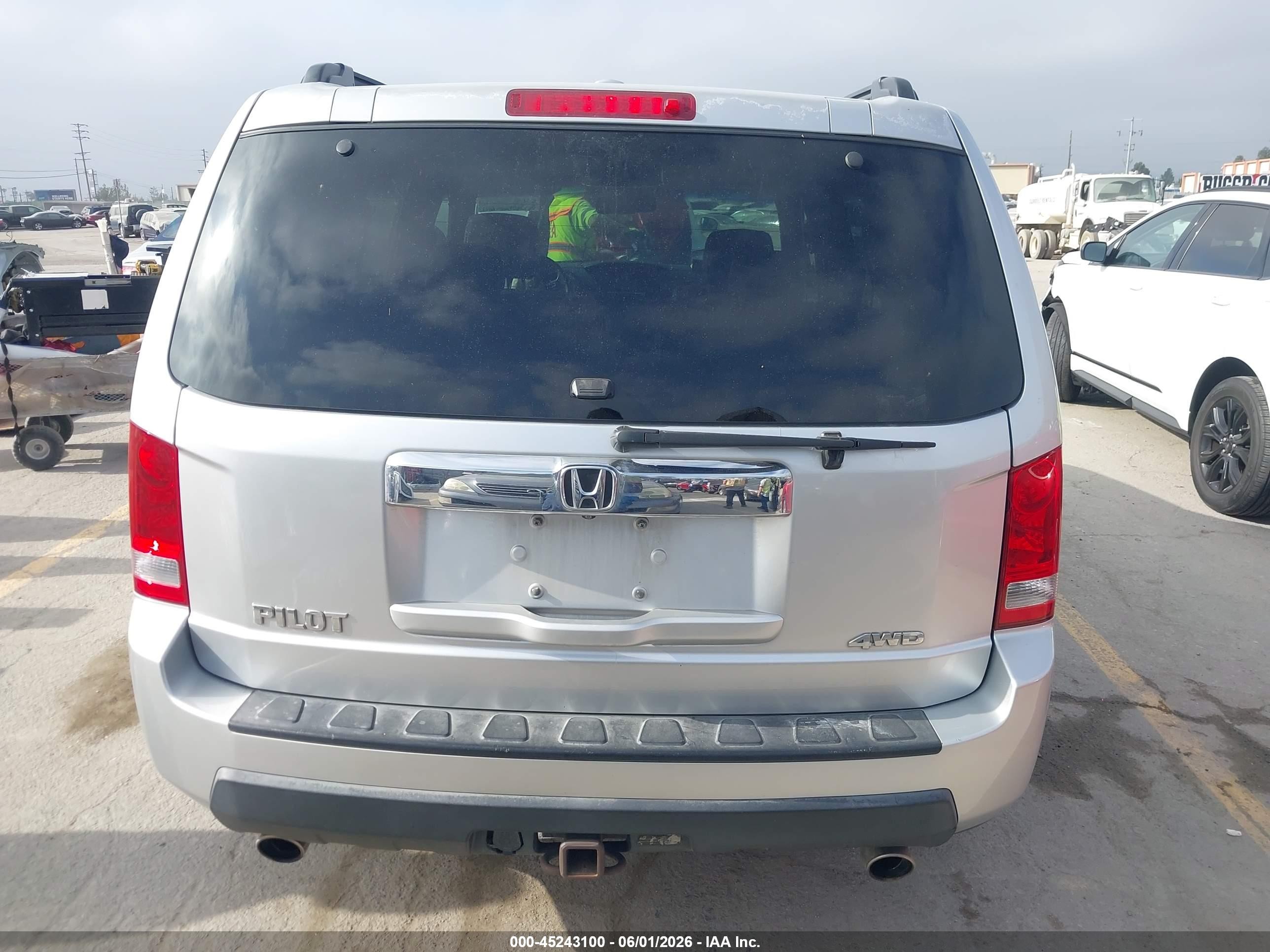 2009 Honda Pilot Ex-l Silver vin: 5FNYF48599B035093