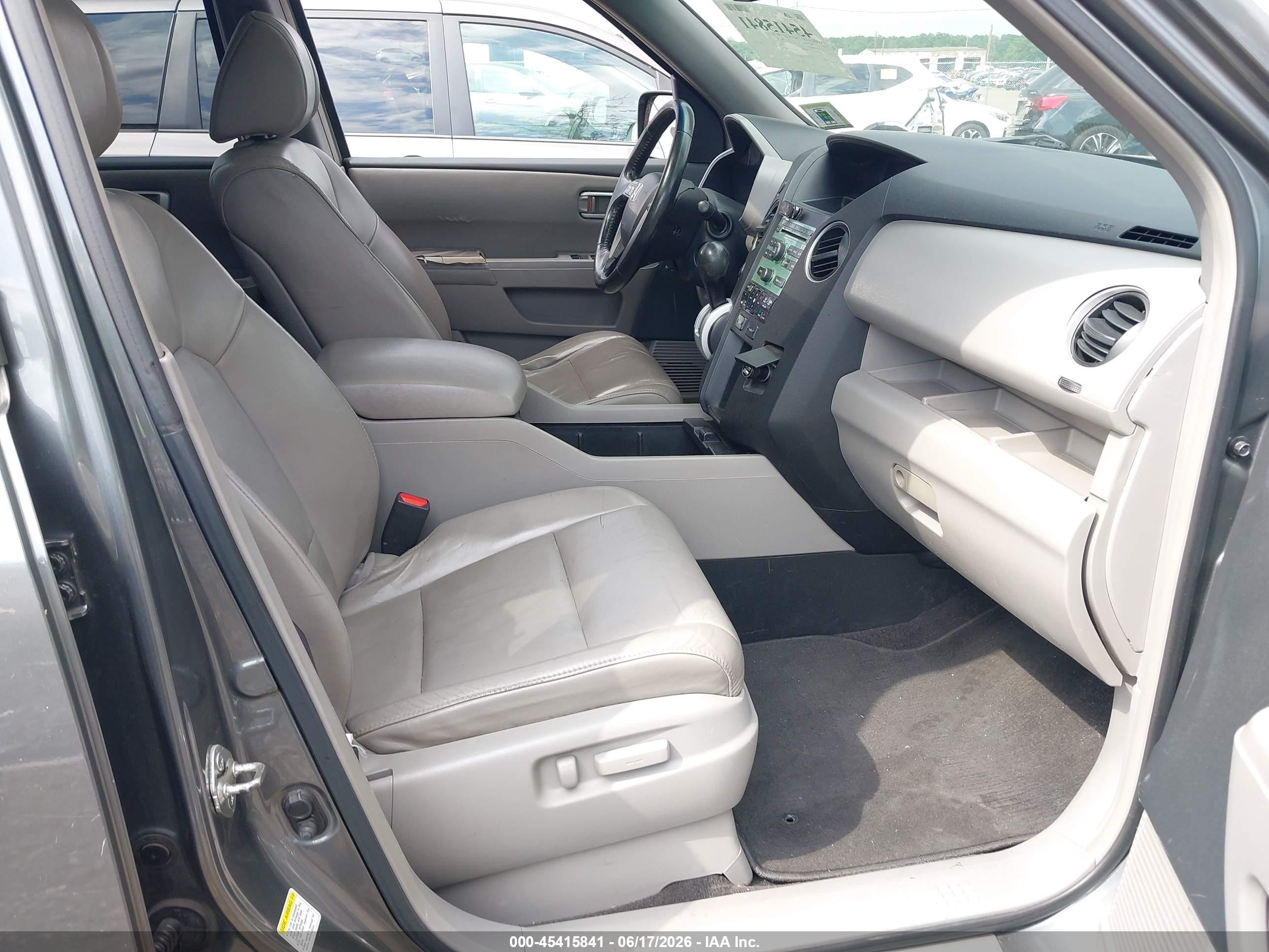 2009 Honda Pilot Ex-l Gray vin: 5FNYF485X9B020411
