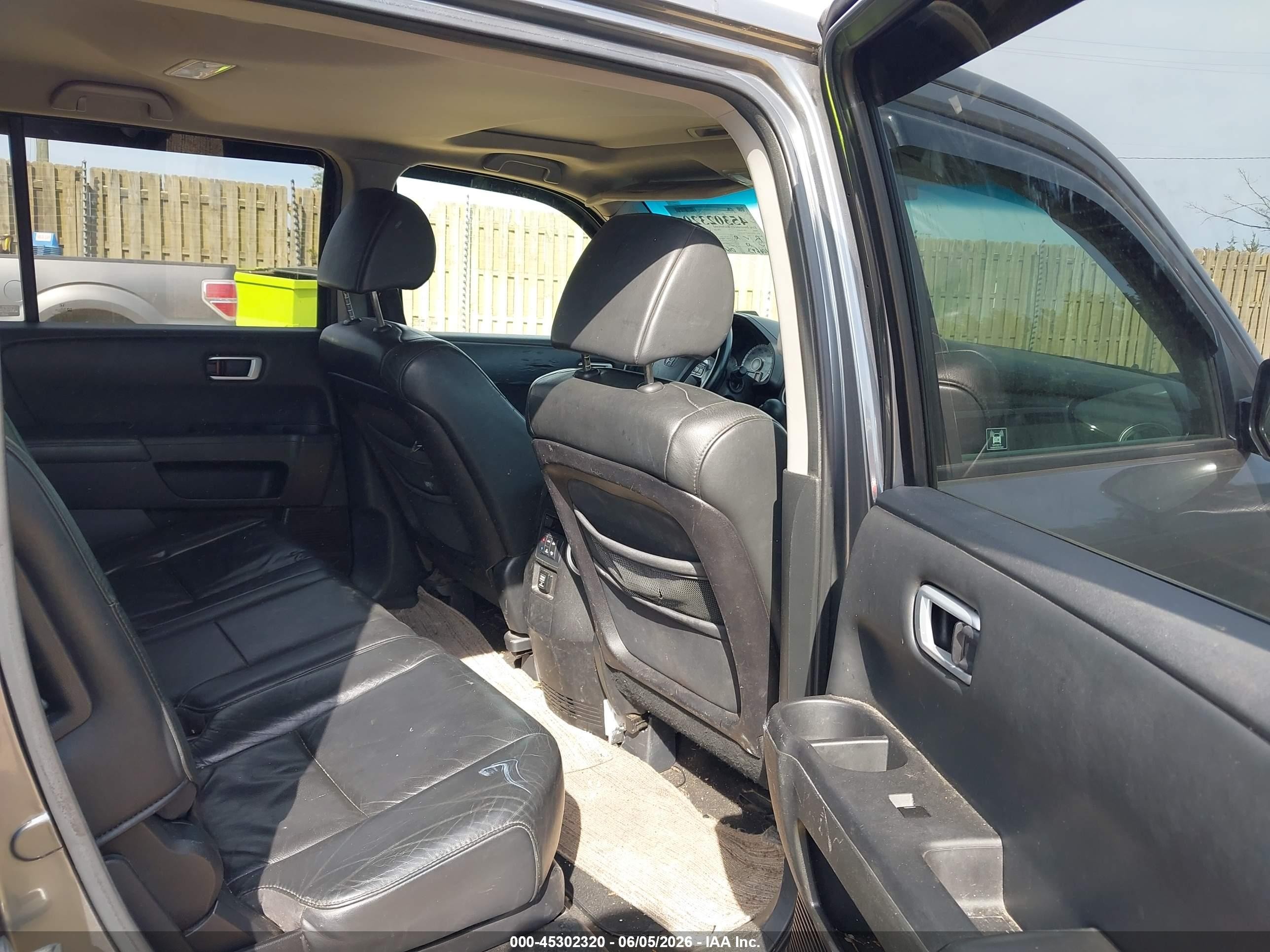 2009 Honda Pilot Ex-l Серый vin: 5FNYF485X9B048581