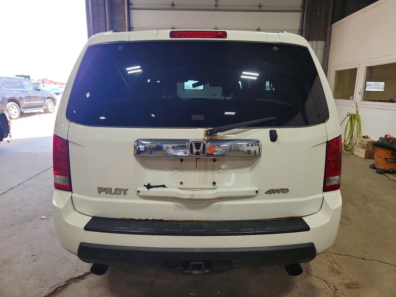 2009 Honda Pilot Exl White vin: 5FNYF48639B039357