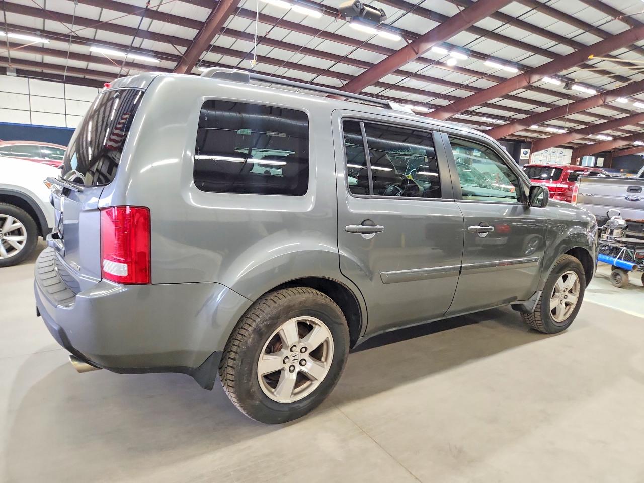 2009 Honda Pilot Exl Серый vin: 5FNYF48679B017698