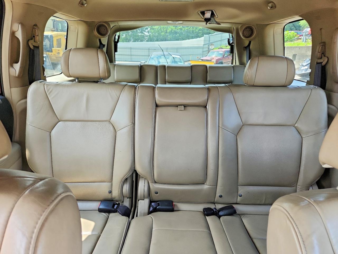 2009 Honda Pilot Touring Burgundy vin: 5FNYF48809B018290