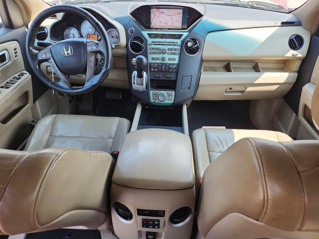 2009 Honda Pilot Touring Burgundy vin: 5FNYF48809B018290
