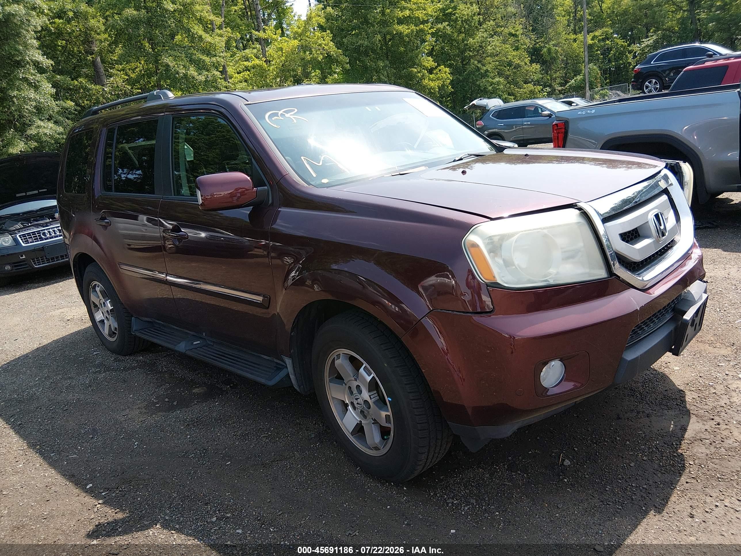 2009 Honda Pilot Touring Бордовый vin: 5FNYF48819B045319
