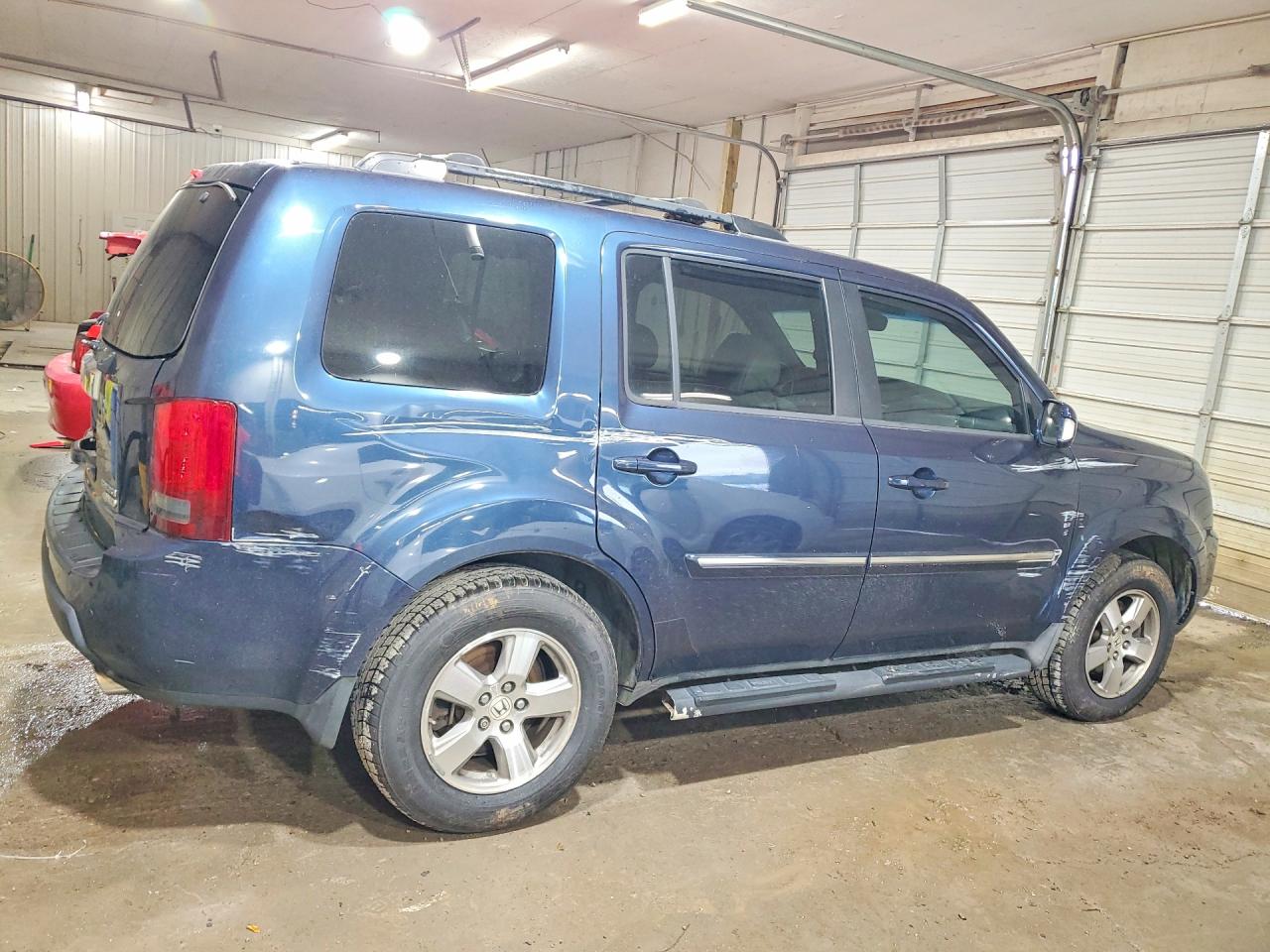 2009 Honda Pilot Touring Blue vin: 5FNYF48829B051288