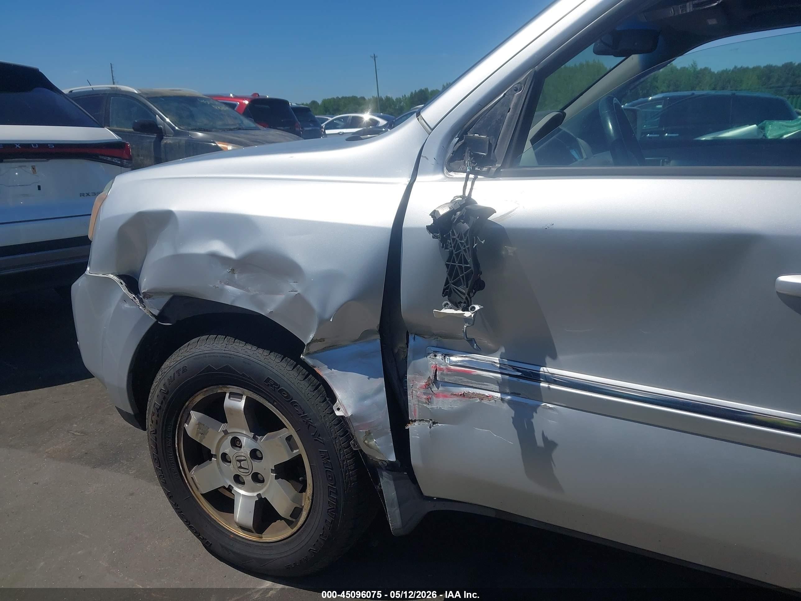 2009 Honda Pilot Touring Silver vin: 5FNYF48839B027677